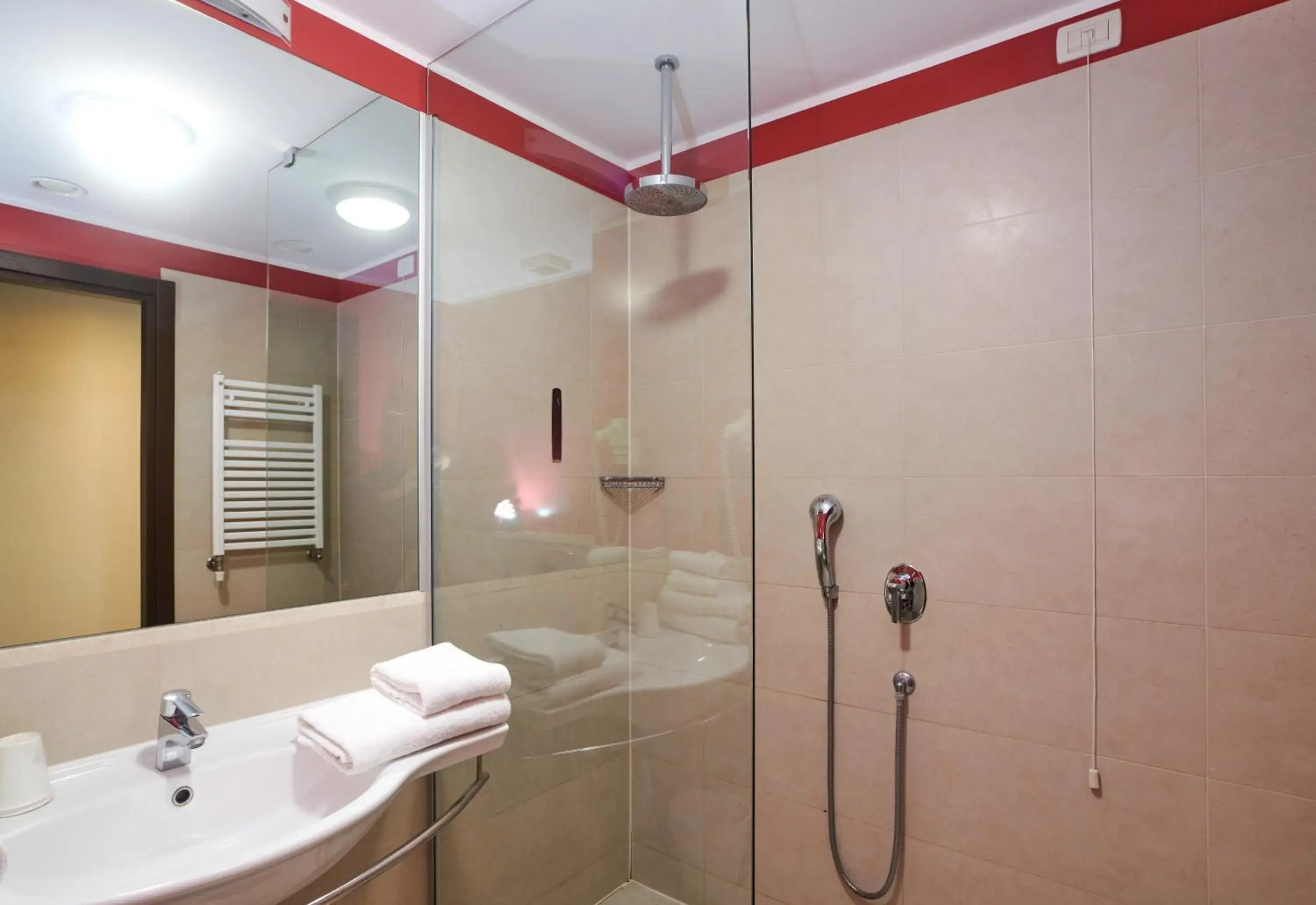 Bathroom in Kona Hotel Verona by Kleos Group Collection Bathroom in Kona Hotel Verona by Kleos Group Collection