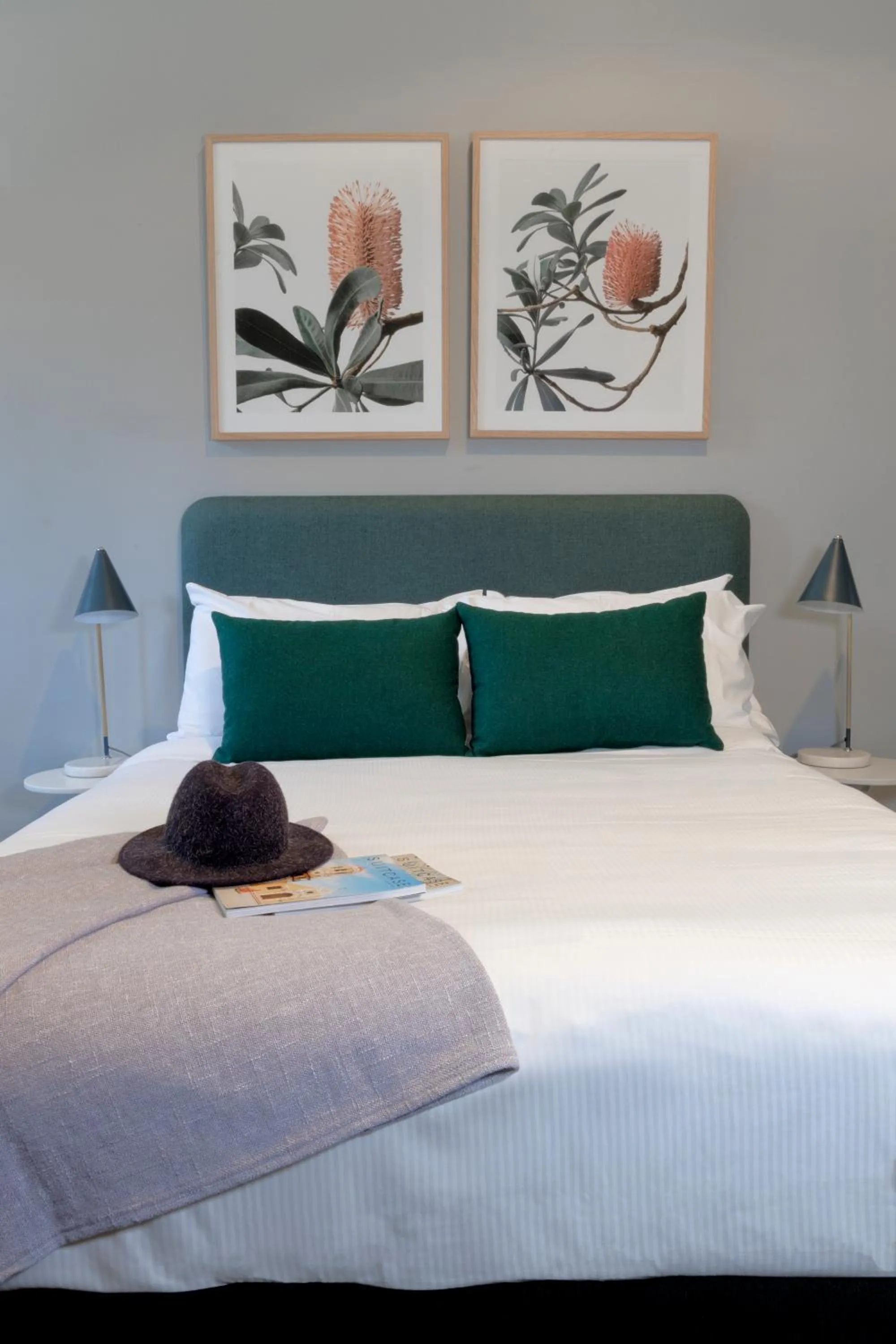 Photo of the whole room, Bed in The Alison Randwick