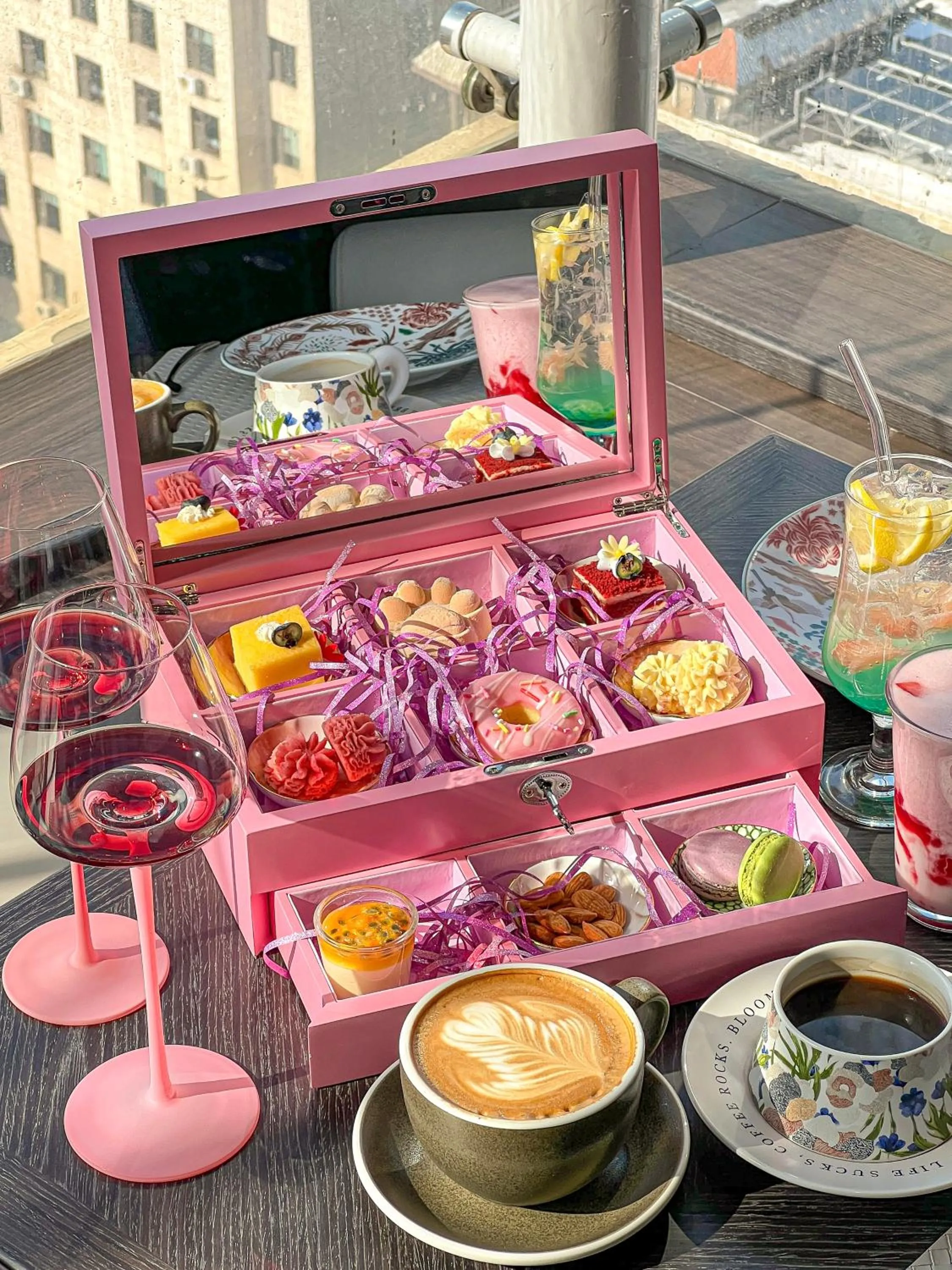 The Center Hotel Weihai