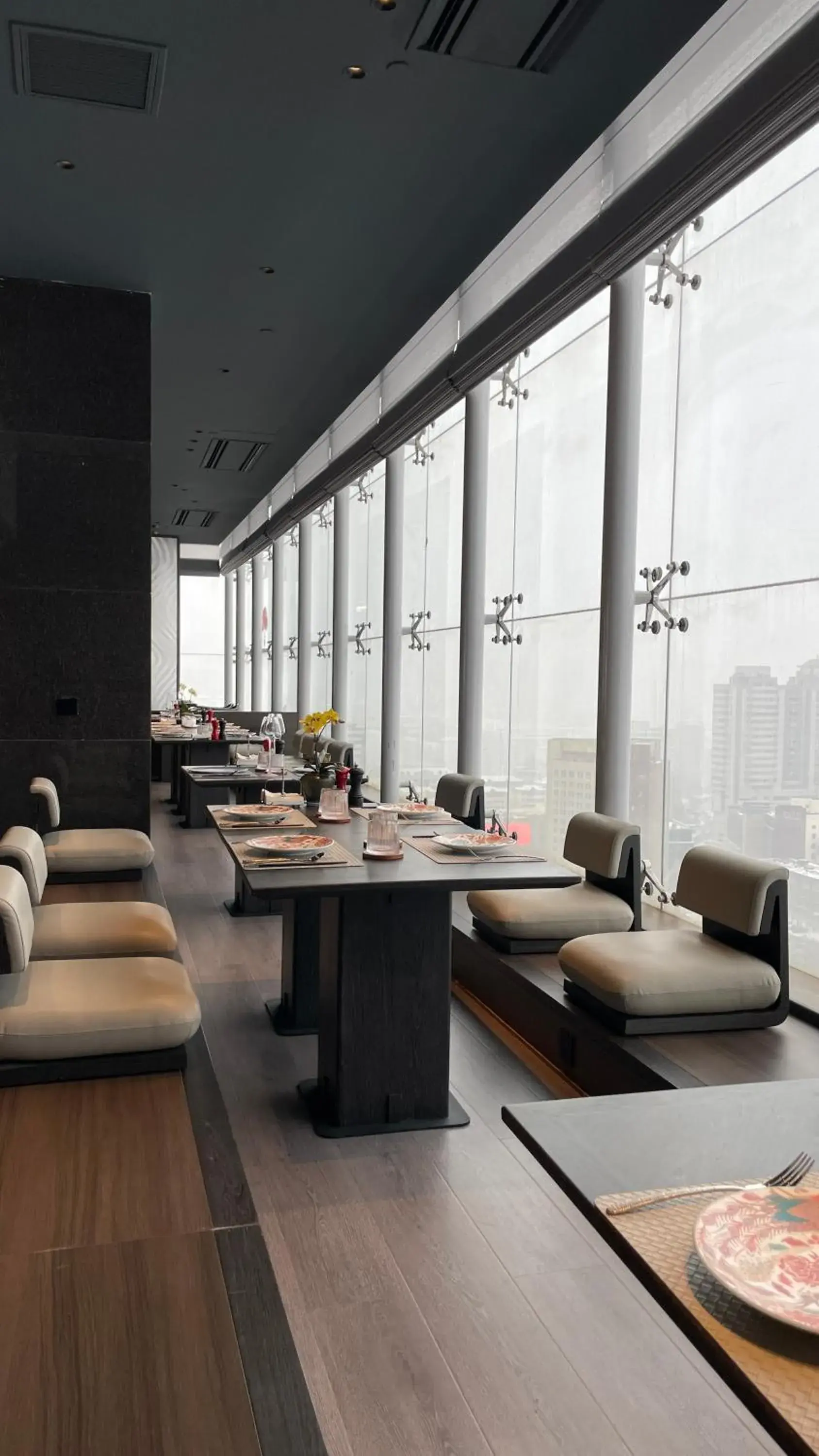 The Center Hotel Weihai The Center Hotel Weihai