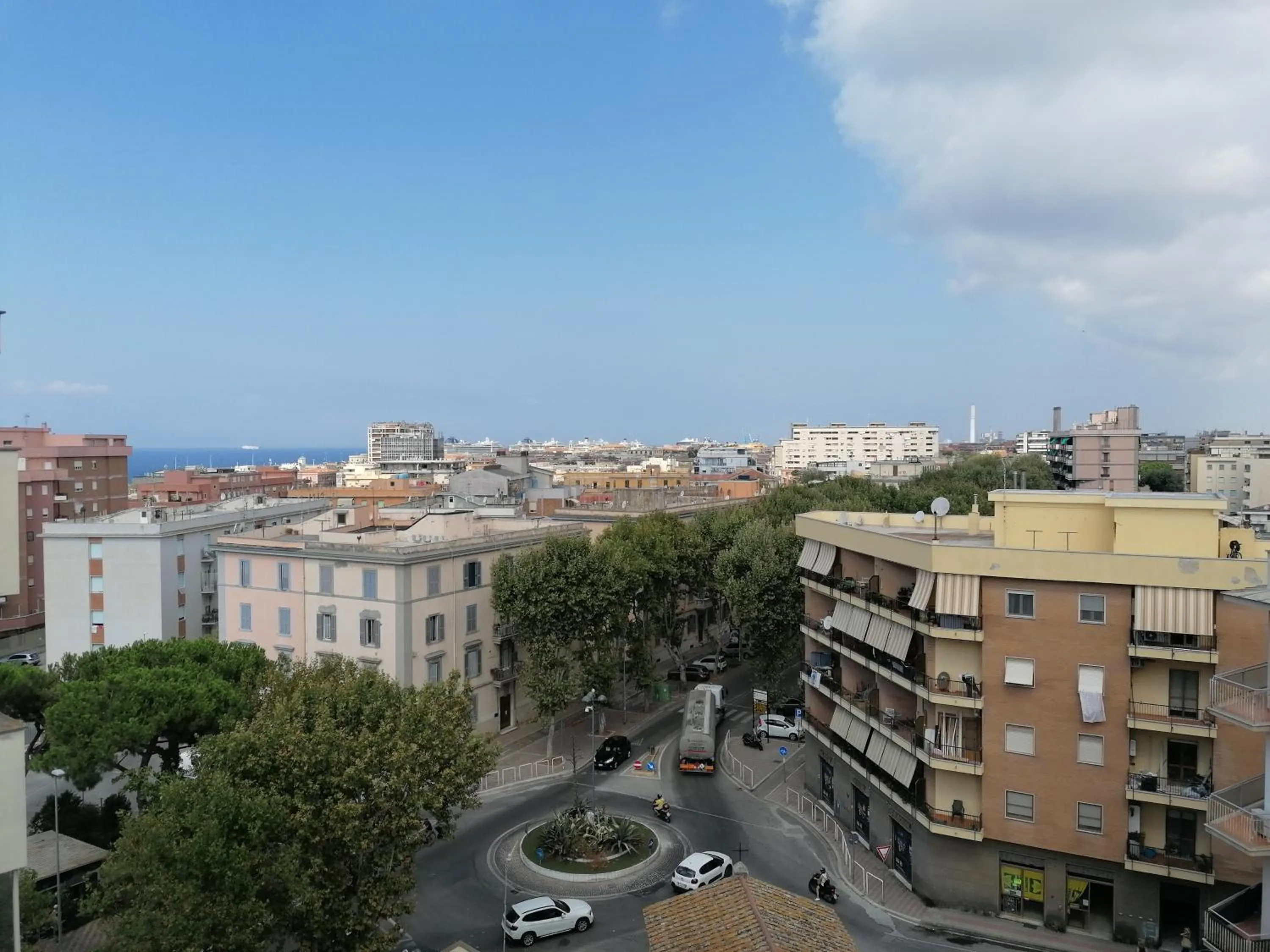 City view in B&BYanet's Beautiful House