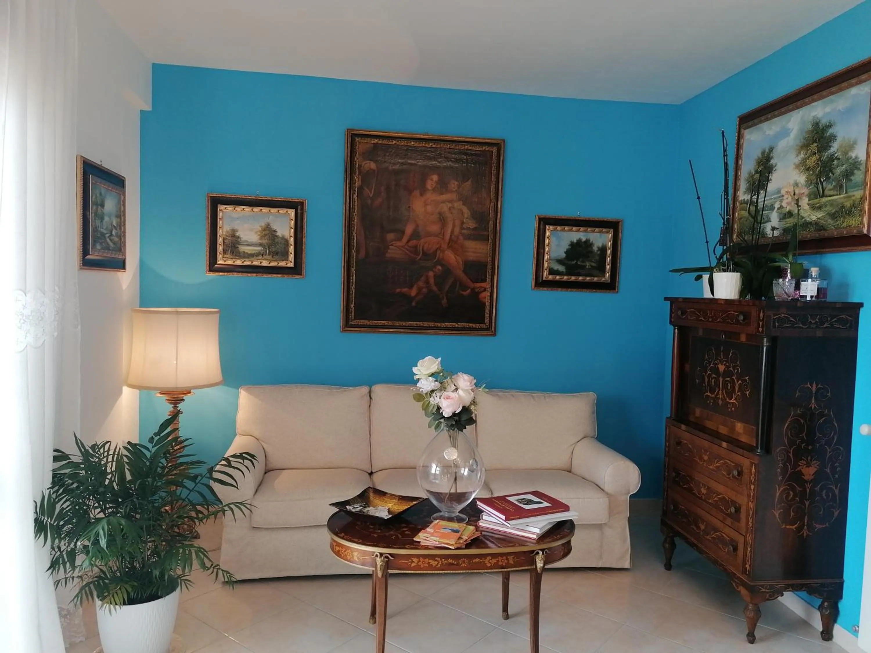 Living room in B&BYanet's Beautiful House