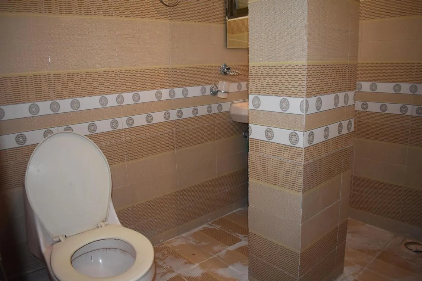 Bathroom in Hotel The Oriel Islamabad