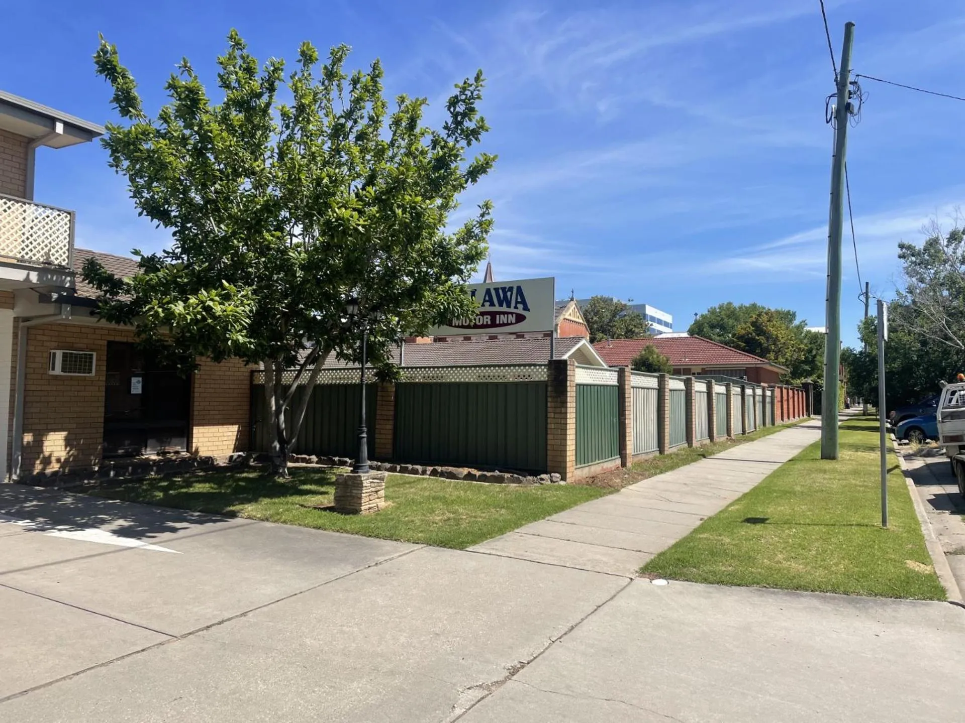 Property building in Albury Allawa Motor Inn