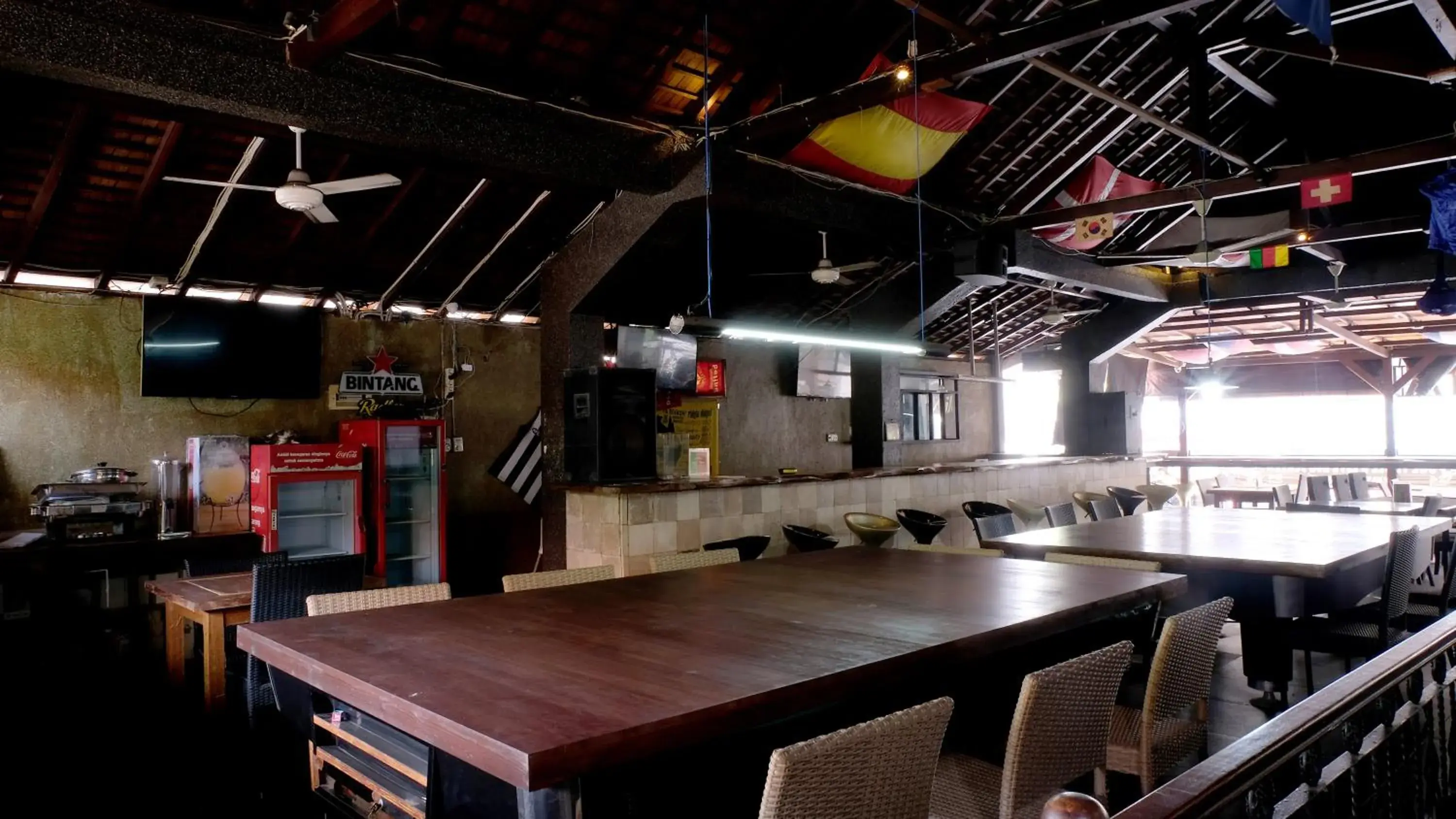 Restaurant/places to eat in Taman Ayu Legian Hotel Restaurant/places to eat in Taman Ayu Legian Hotel