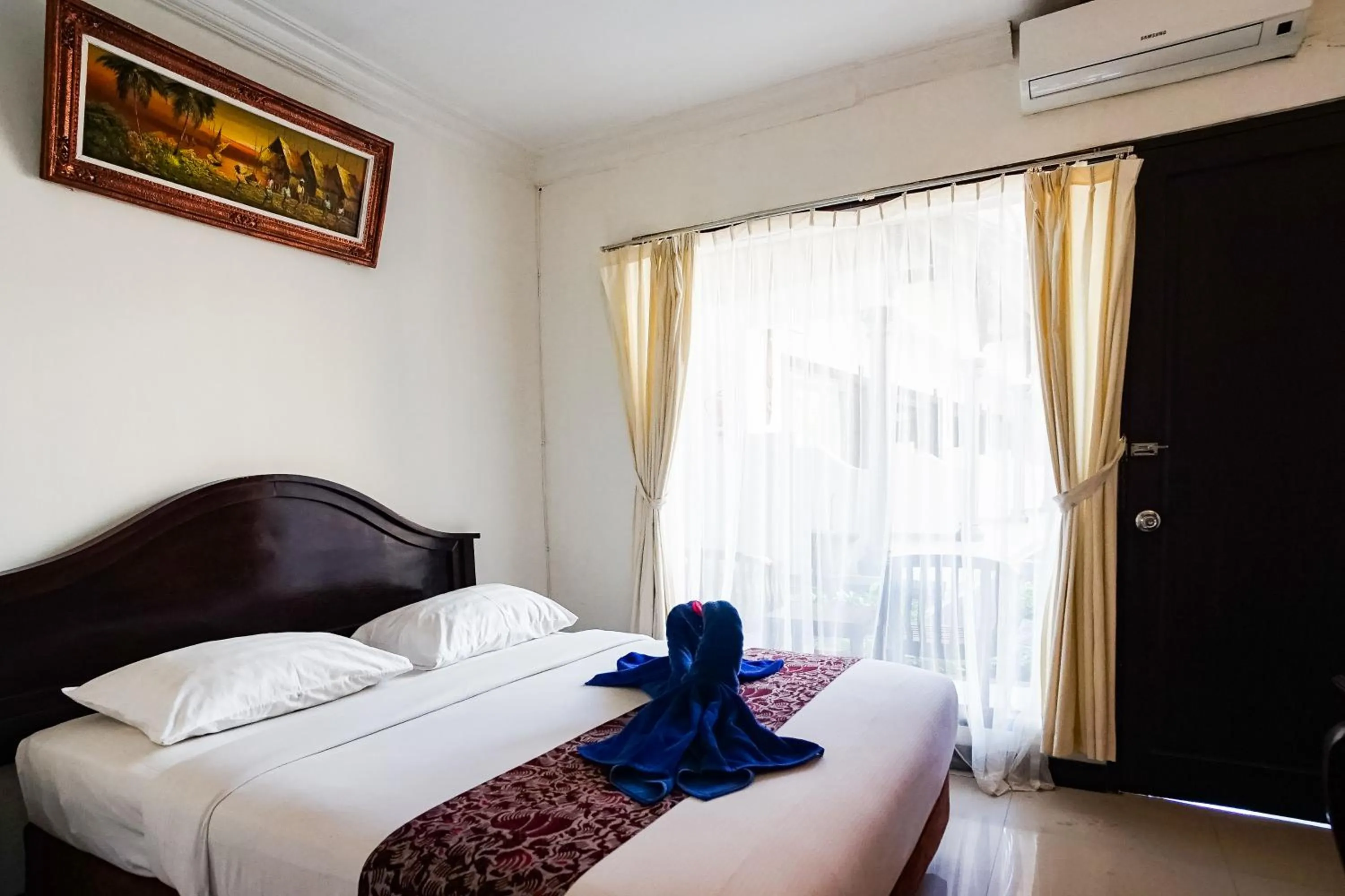 Bedroom, Bed in Taman Ayu Legian Hotel