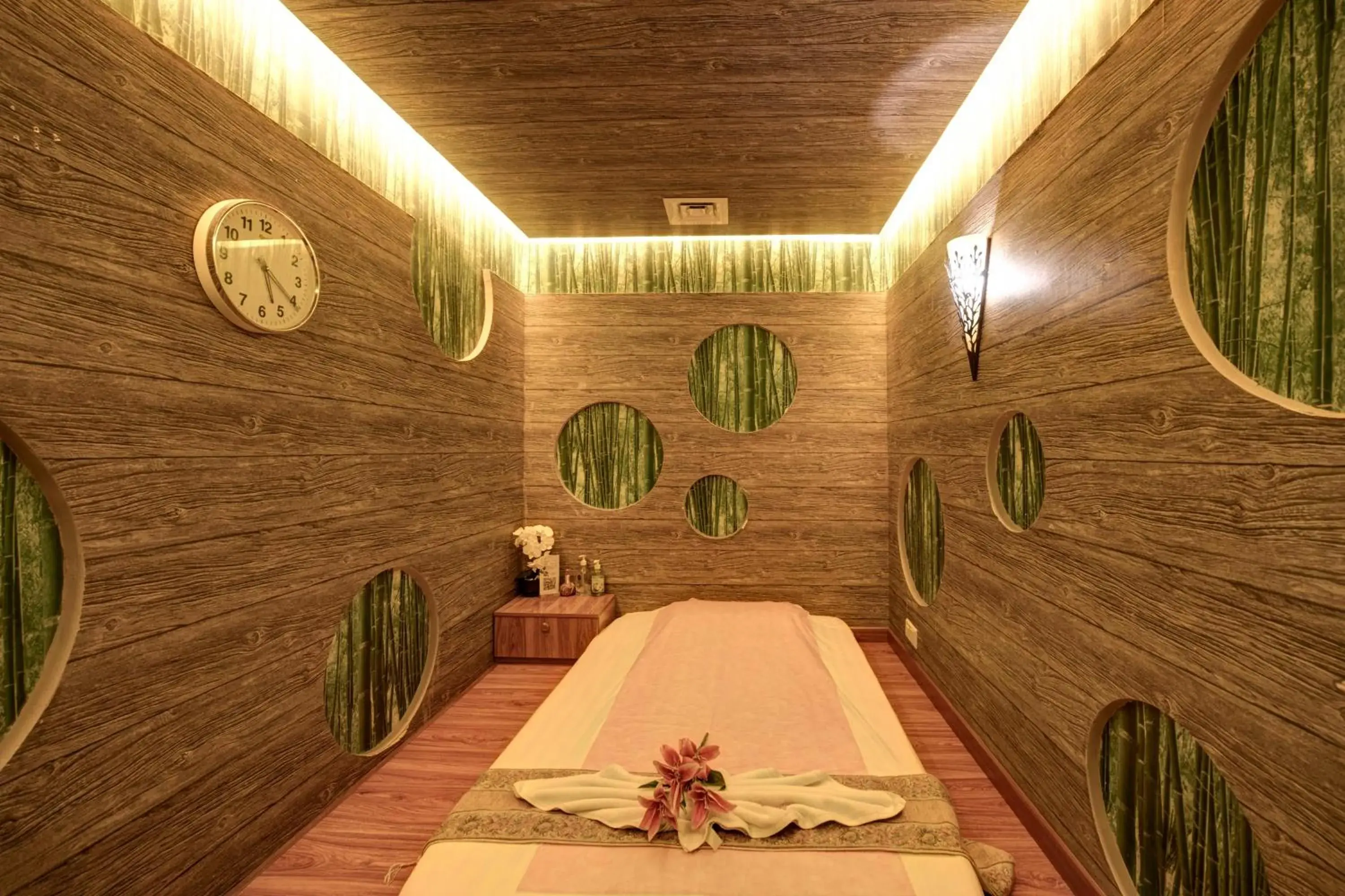 Property building in Lotus Grand Hotel Property building in Lotus Grand Hotel