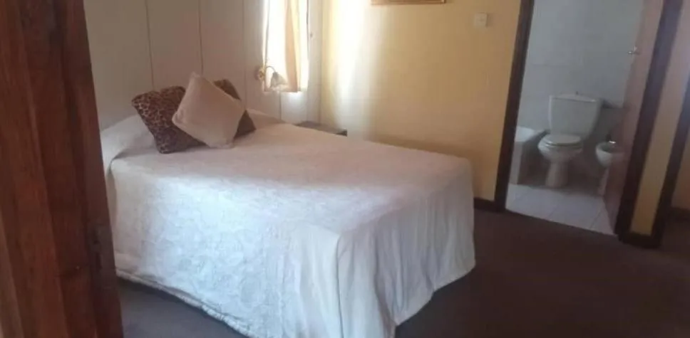Photo of the whole room, Bed in Copperbelt Executive Accommodation Ndola, Zambia