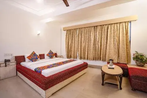 Superior Double Room - single occupancy in FabHotel India International Superior Double Room - single occupancy in FabHotel India International