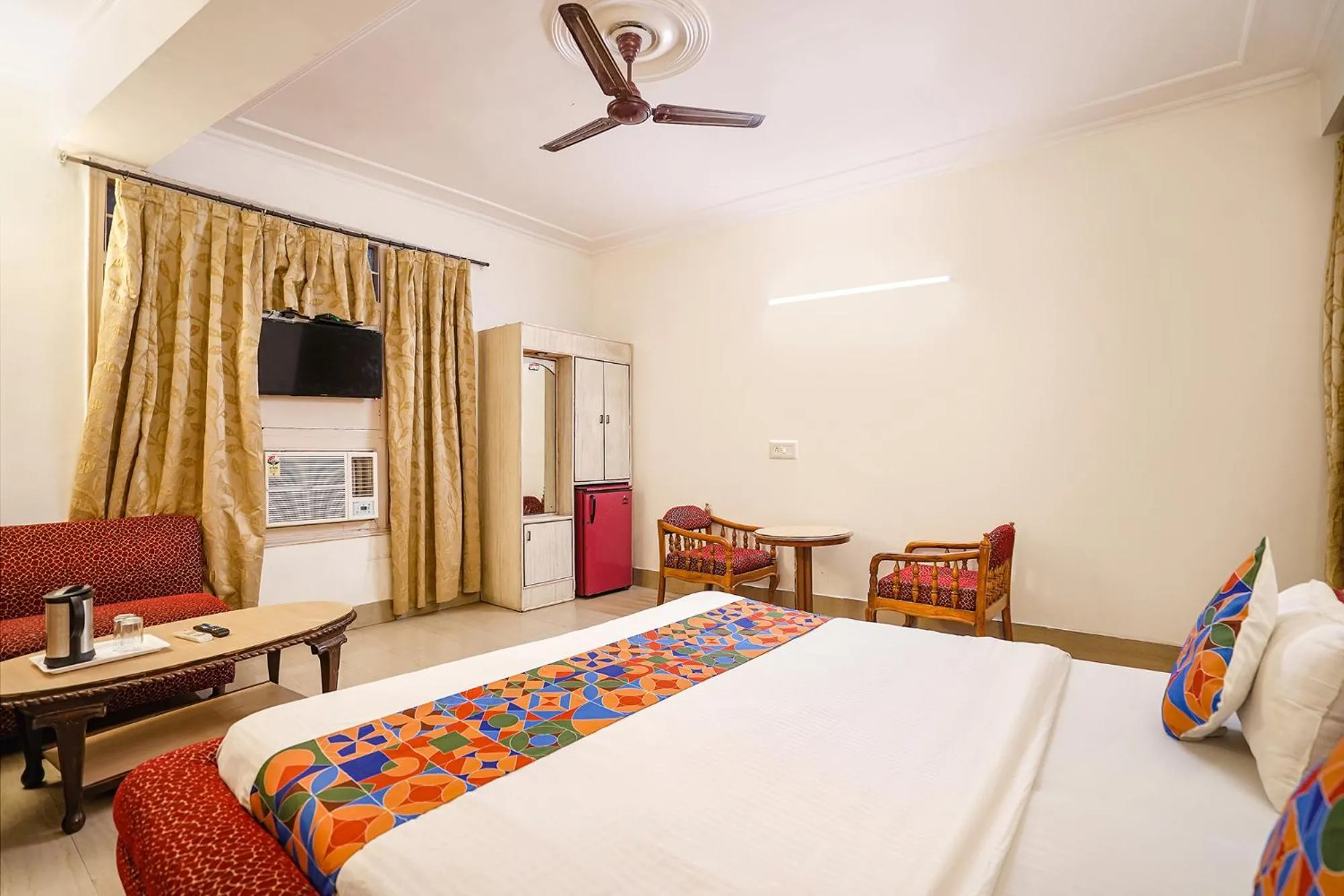 Bed in FabHotel India International