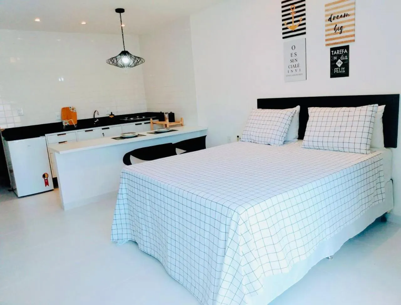 Kitchen or kitchenette, Bed in Mar Turquesa Eco Pousada