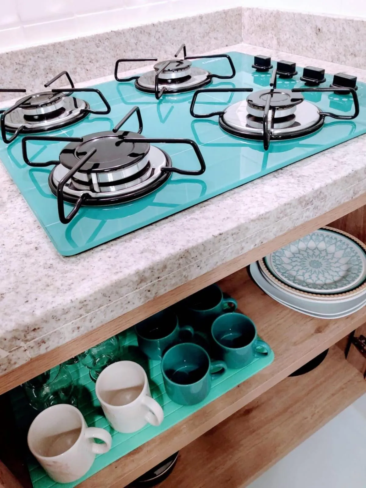 Kitchen or kitchenette in Mar Turquesa Eco Pousada