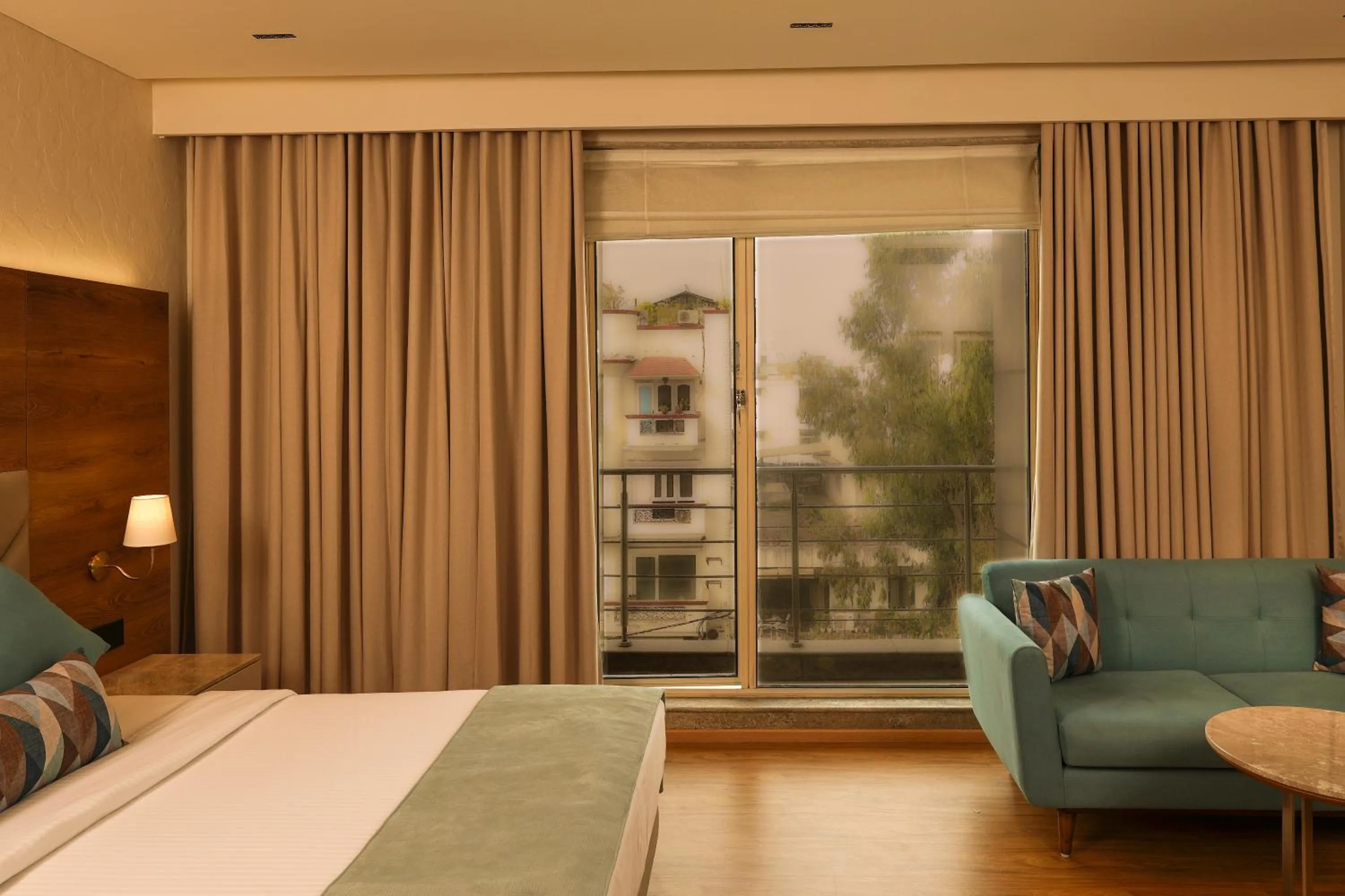 Bedroom, Bed in Indus Biznotel