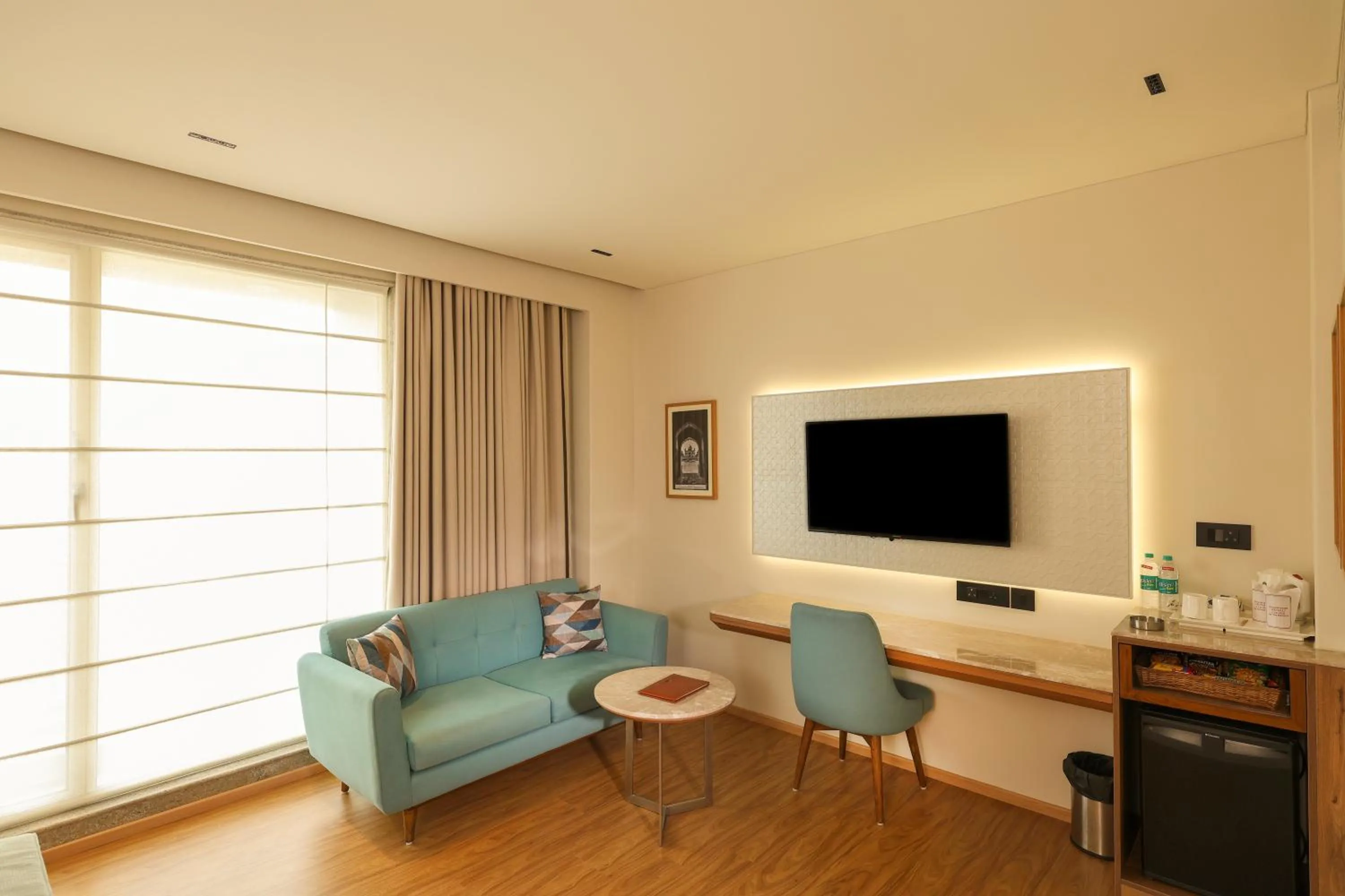 Seating area in Indus Biznotel