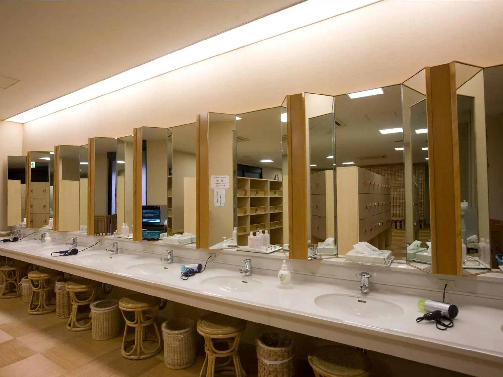 Spa and wellness centre/facilities in Sansuien Spa and wellness centre/facilities in Sansuien