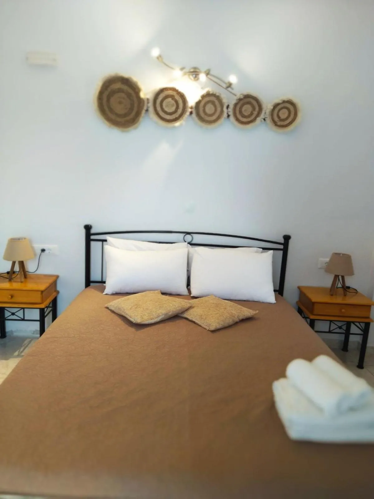 Bed in Kampus Living Luxury Complex