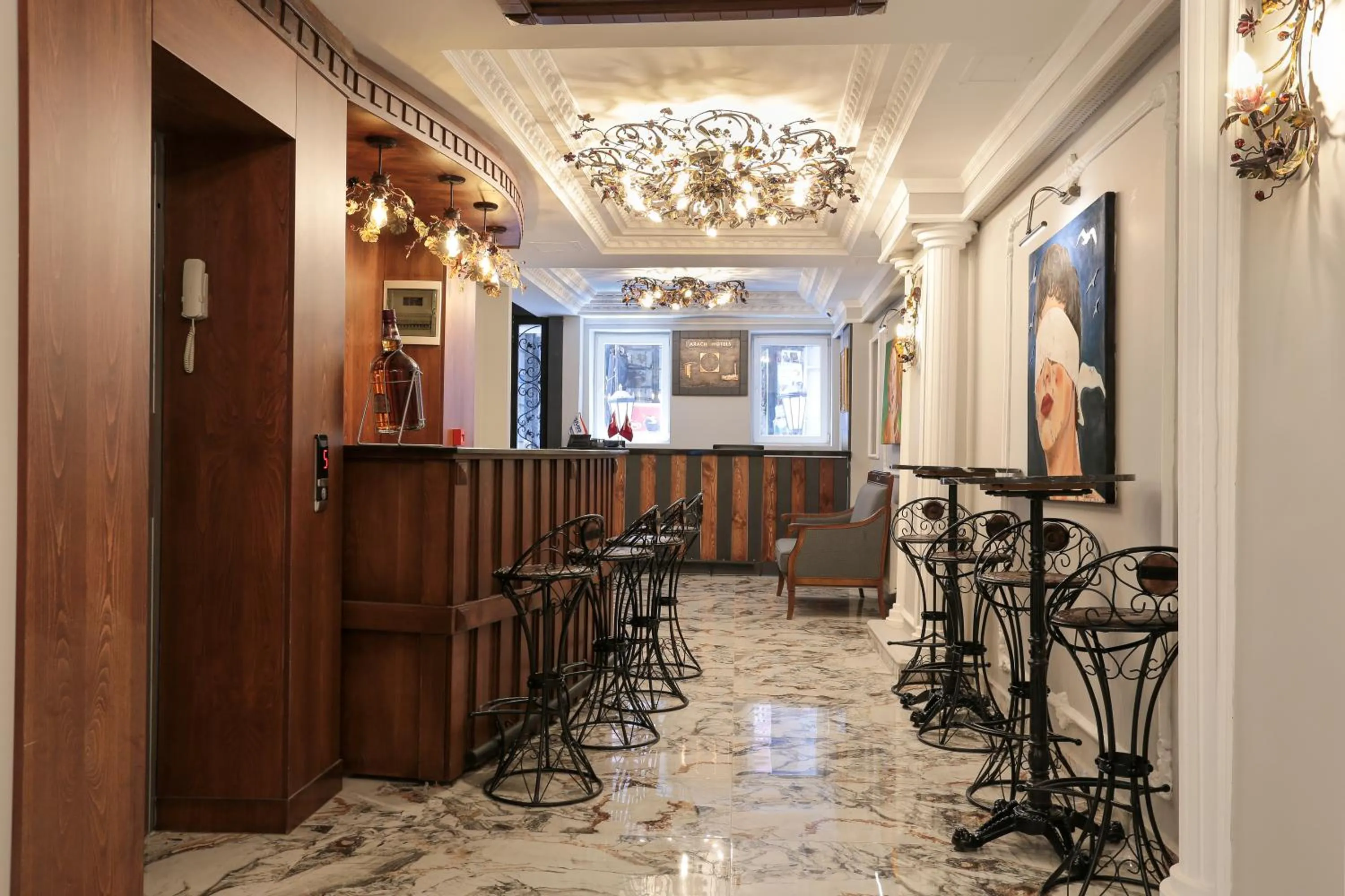Lobby or reception in Arach Hotel Harbiye