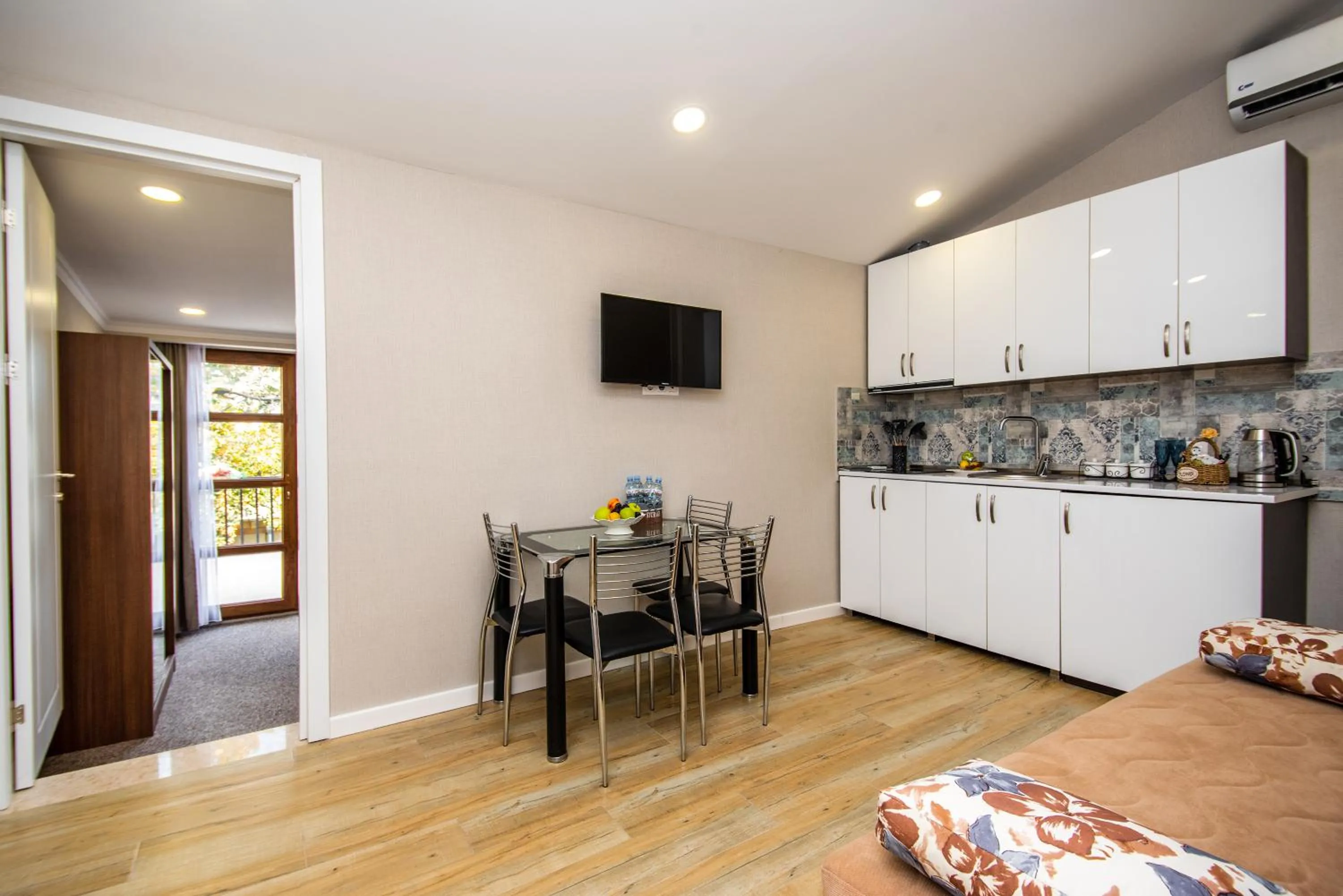 Dining area in Margi Boutique Hotel by DNT Group