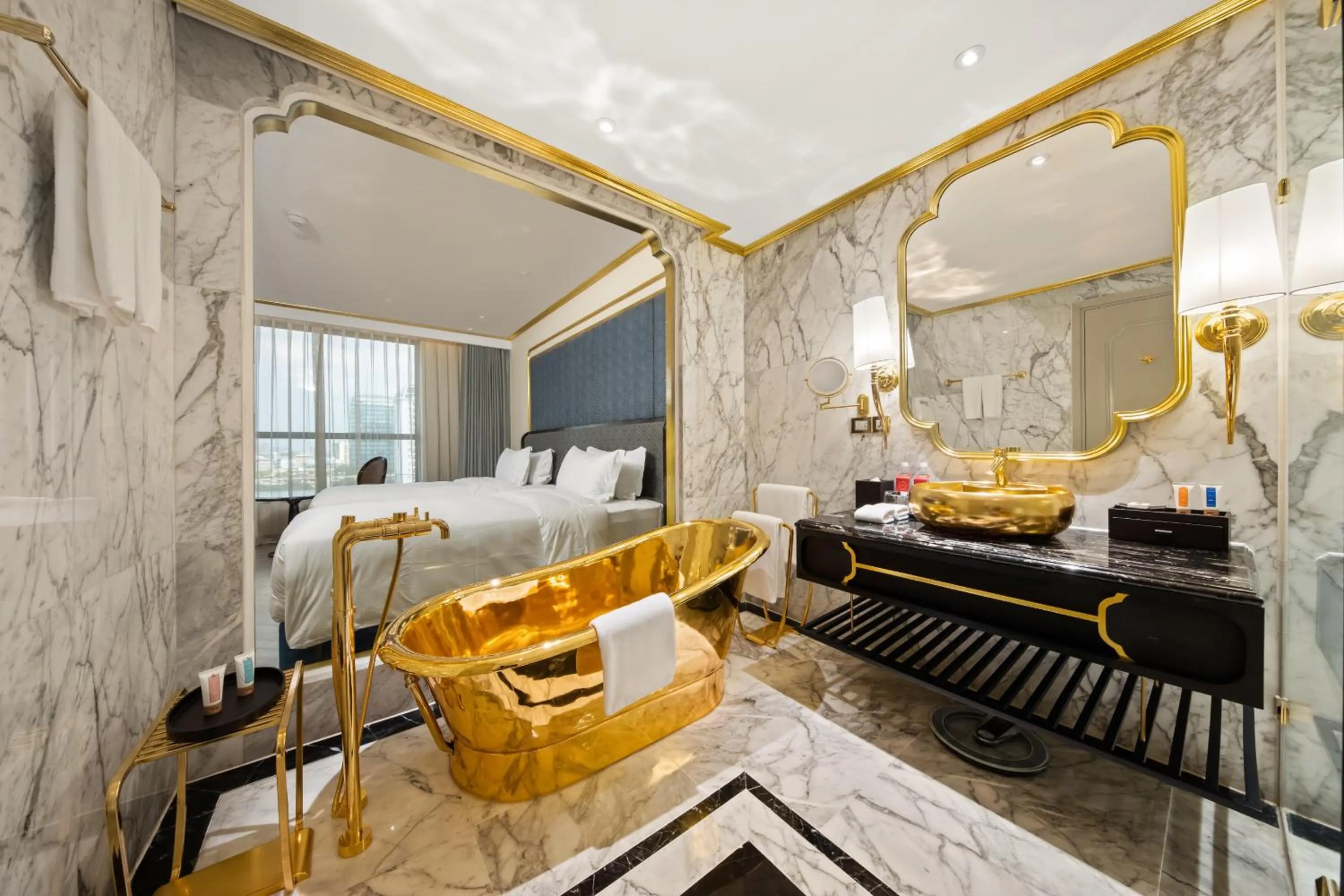 Bathroom, Bed in Dolce by Wyndham Hanoi Golden Lake