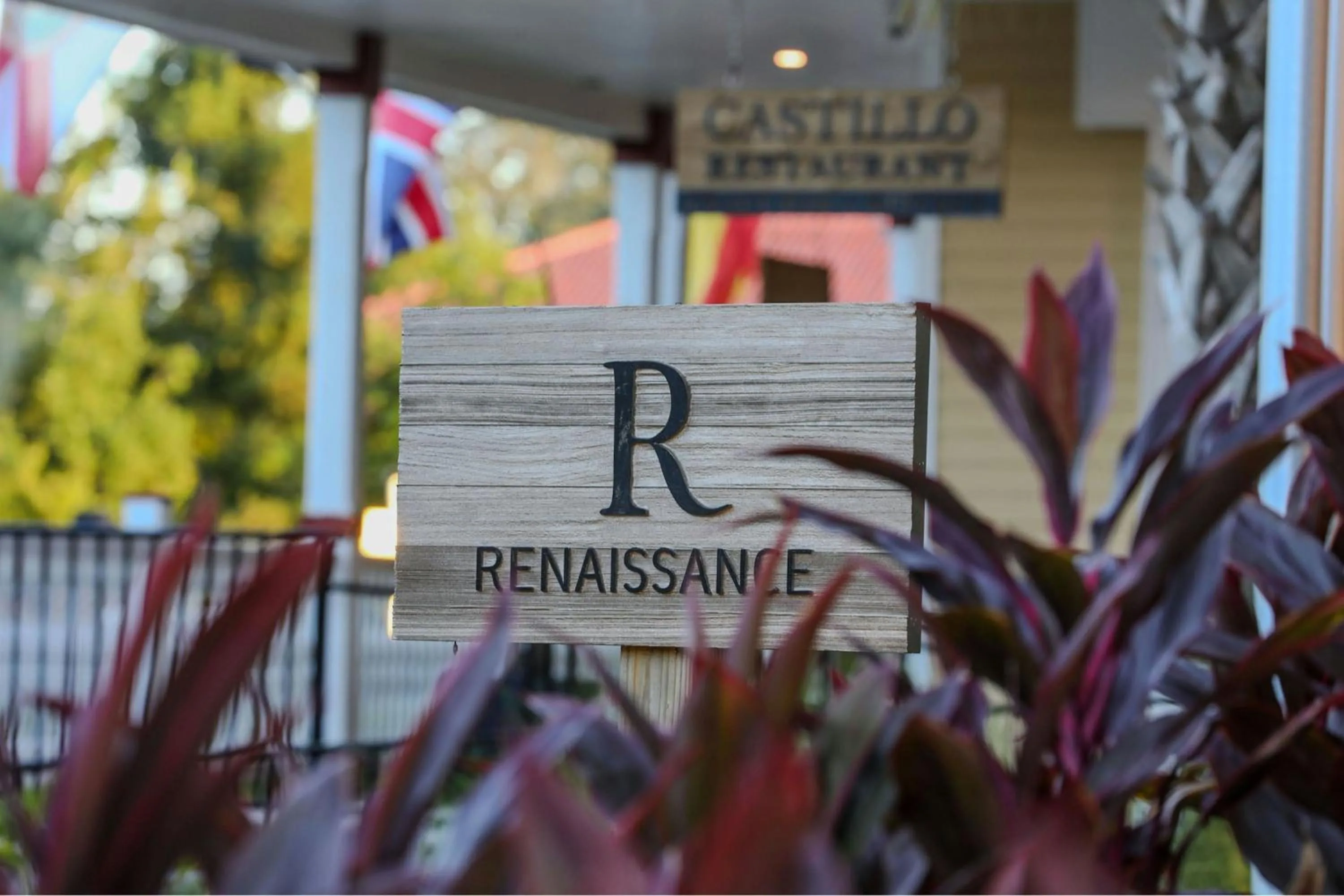 Restaurant/places to eat in Renaissance St. Augustine Historic Downtown Hotel
