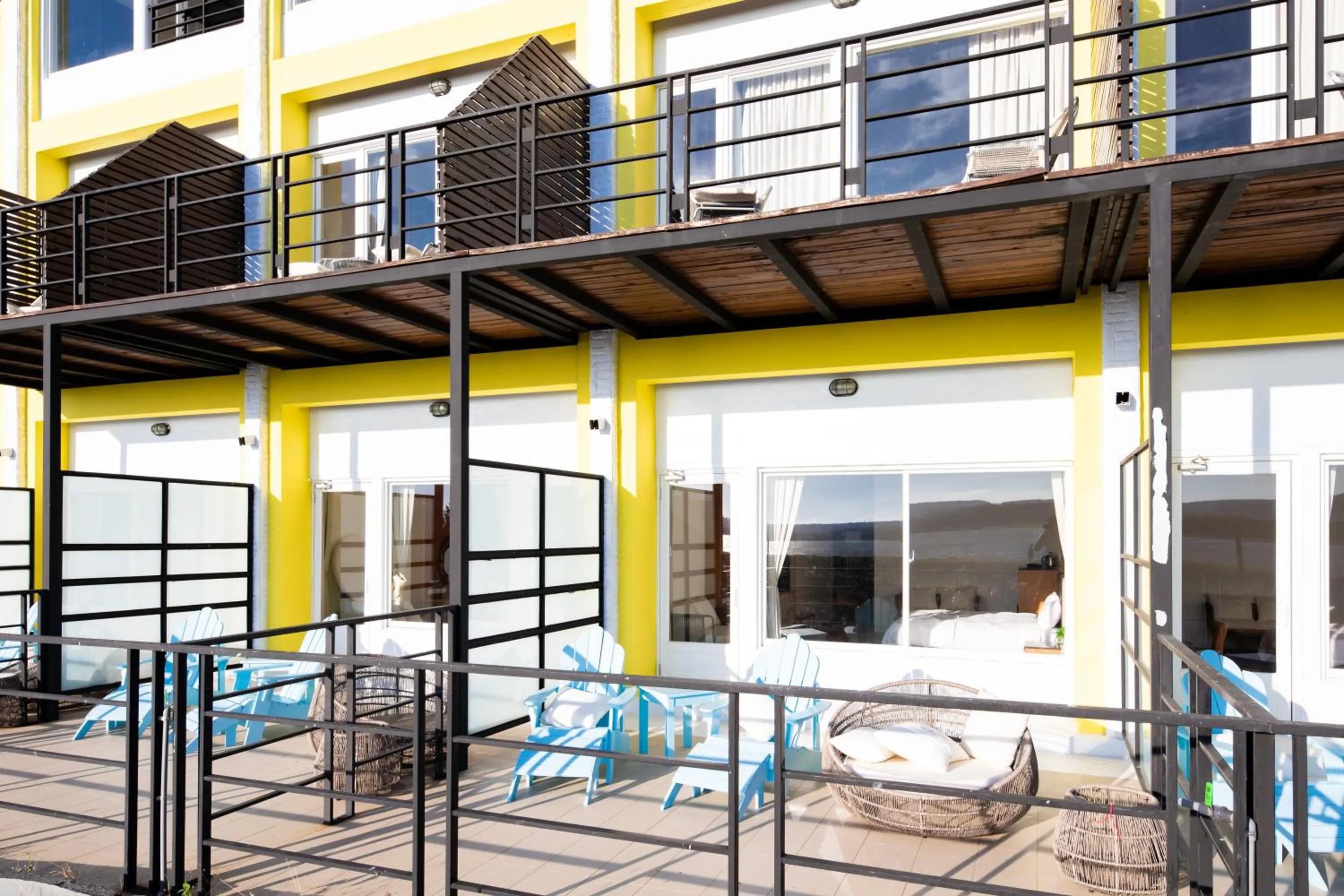 Property building in Lovestar Lakeside Hotel - Starlight Building