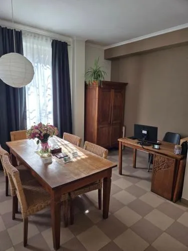 Lobby or reception in JR's House