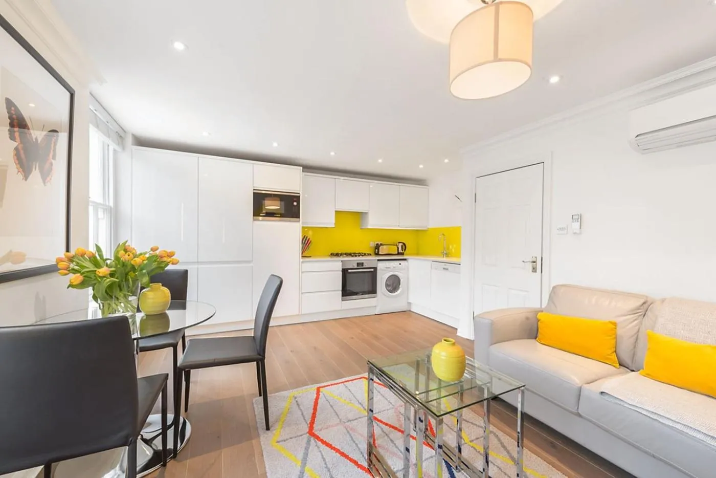 Kitchen or kitchenette in Marylebone - Crawford Street by Viridian Apartments