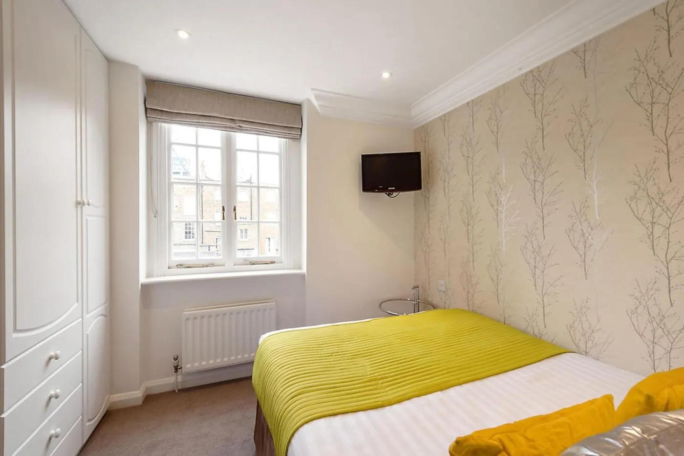Bed in Marylebone - Crawford Street by Viridian Apartments