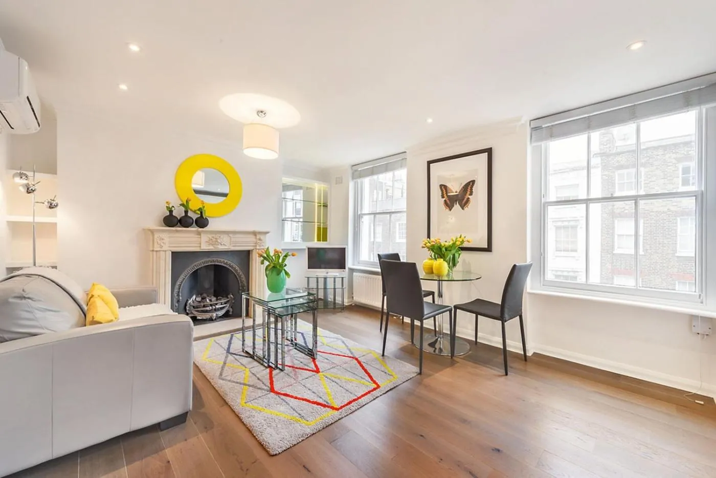 TV and multimedia in Marylebone - Crawford Street by Viridian Apartments