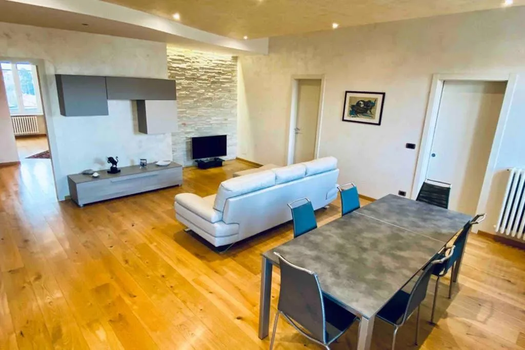 Bed in Alba Suite