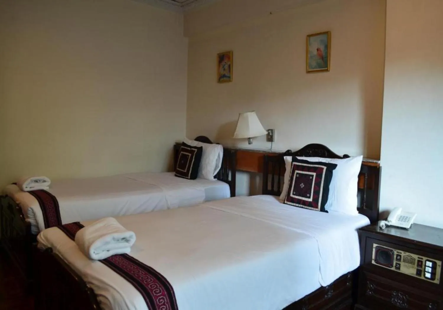 Bedroom, Bed in Suda Palace