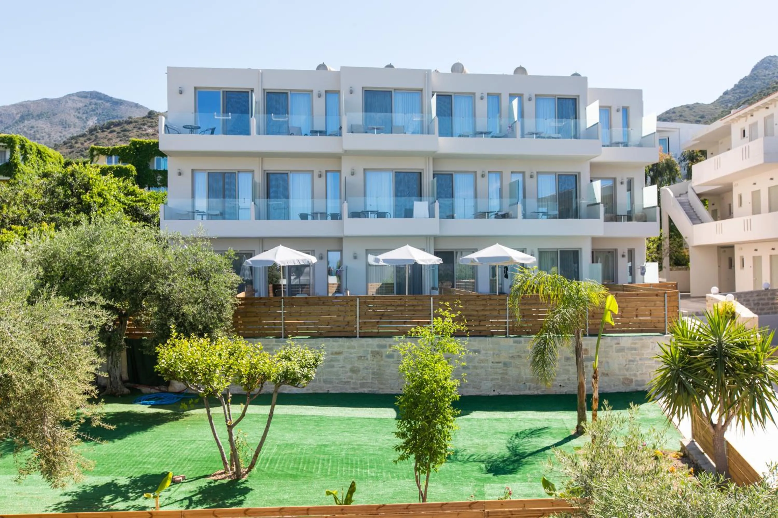 Property building in Resol Hotel