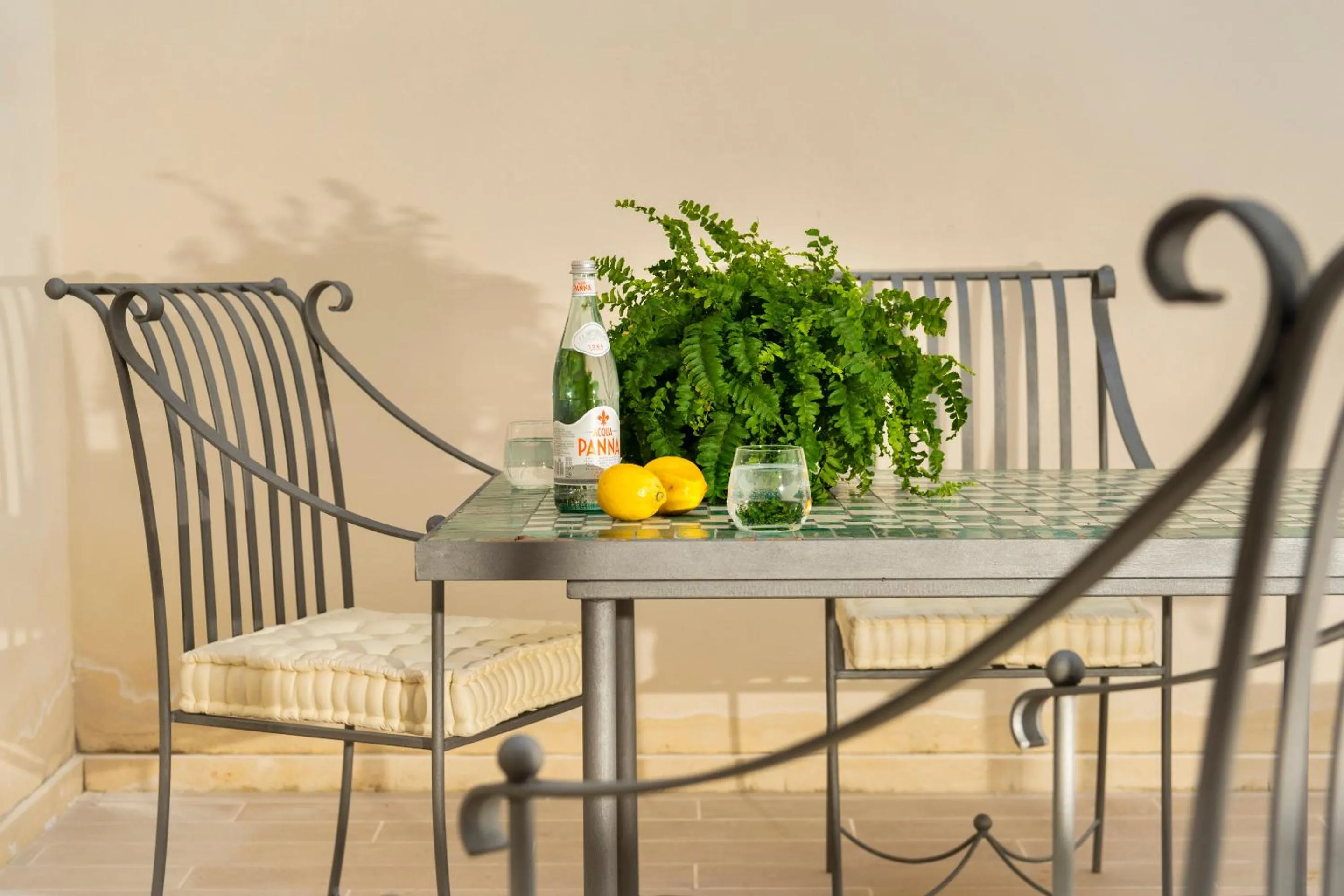 Patio in Casa Triana 1888 Suites by Época