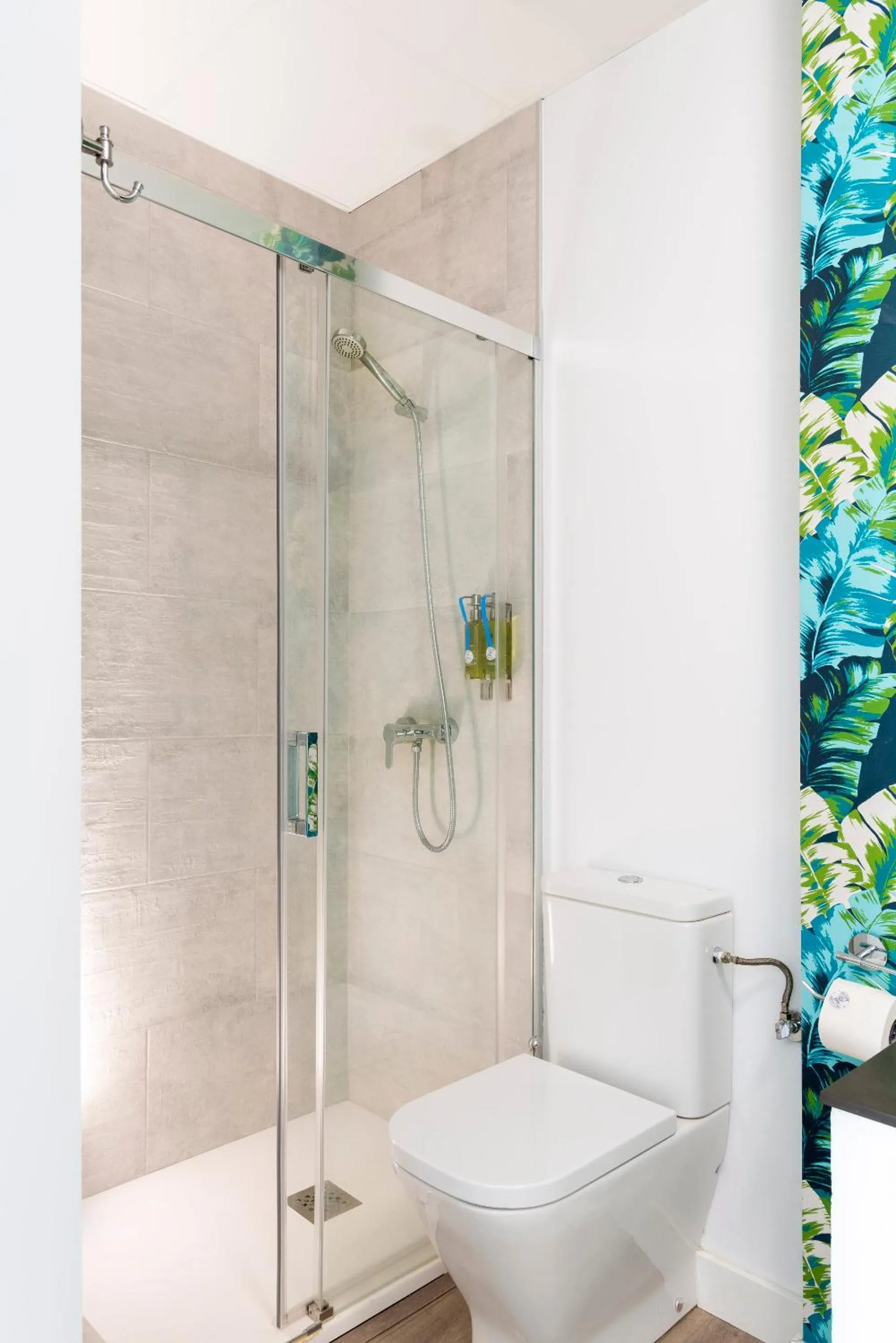 Shower in Casa Triana 1888 Suites by Época