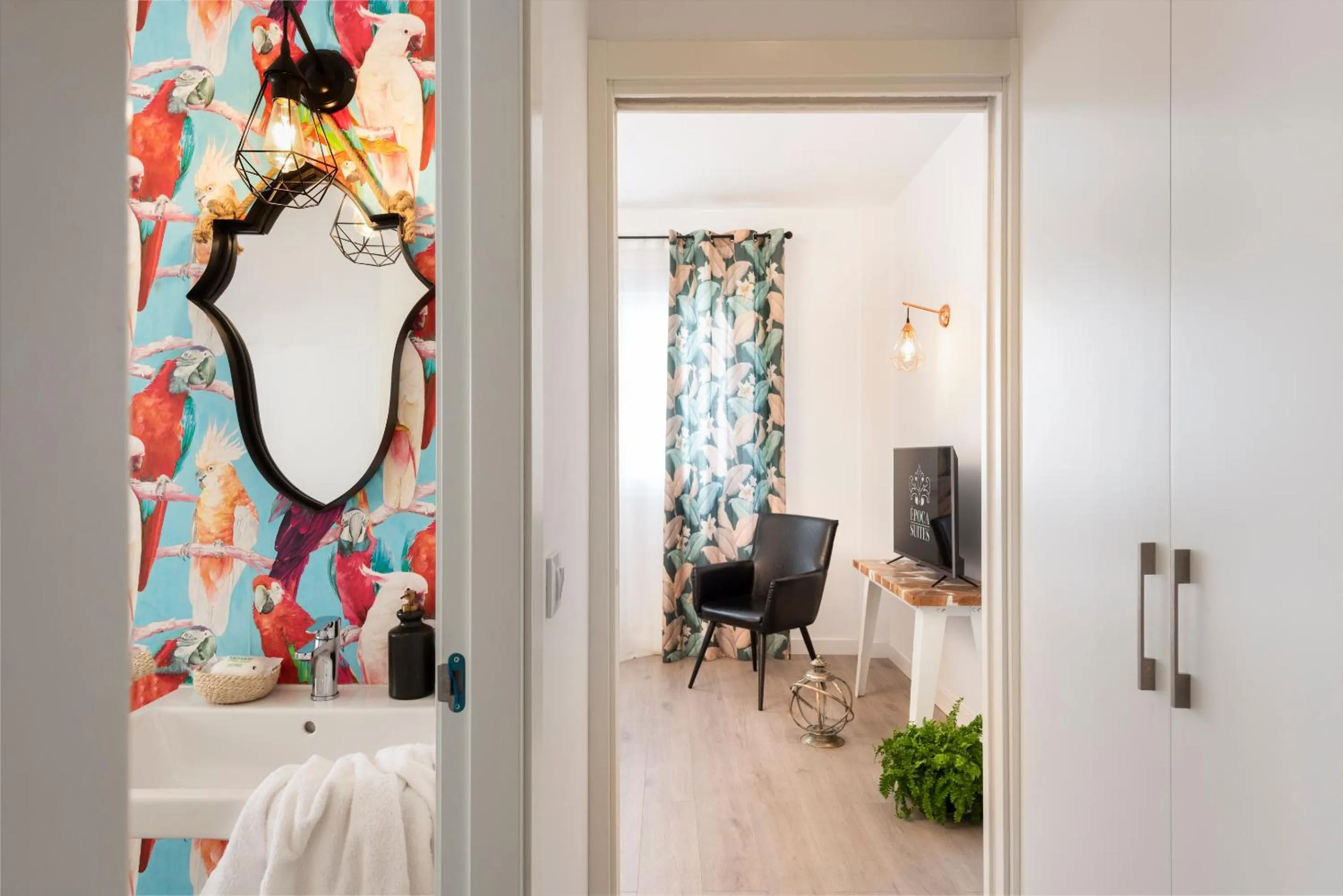 Bathroom in Casa Triana 1888 Suites by Época