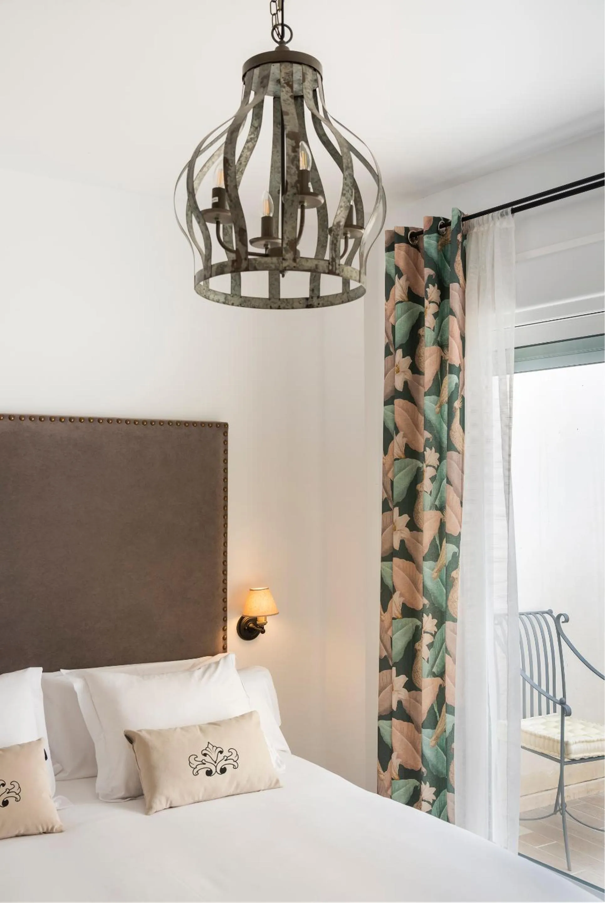 Bed in Casa Triana 1888 Suites by Época