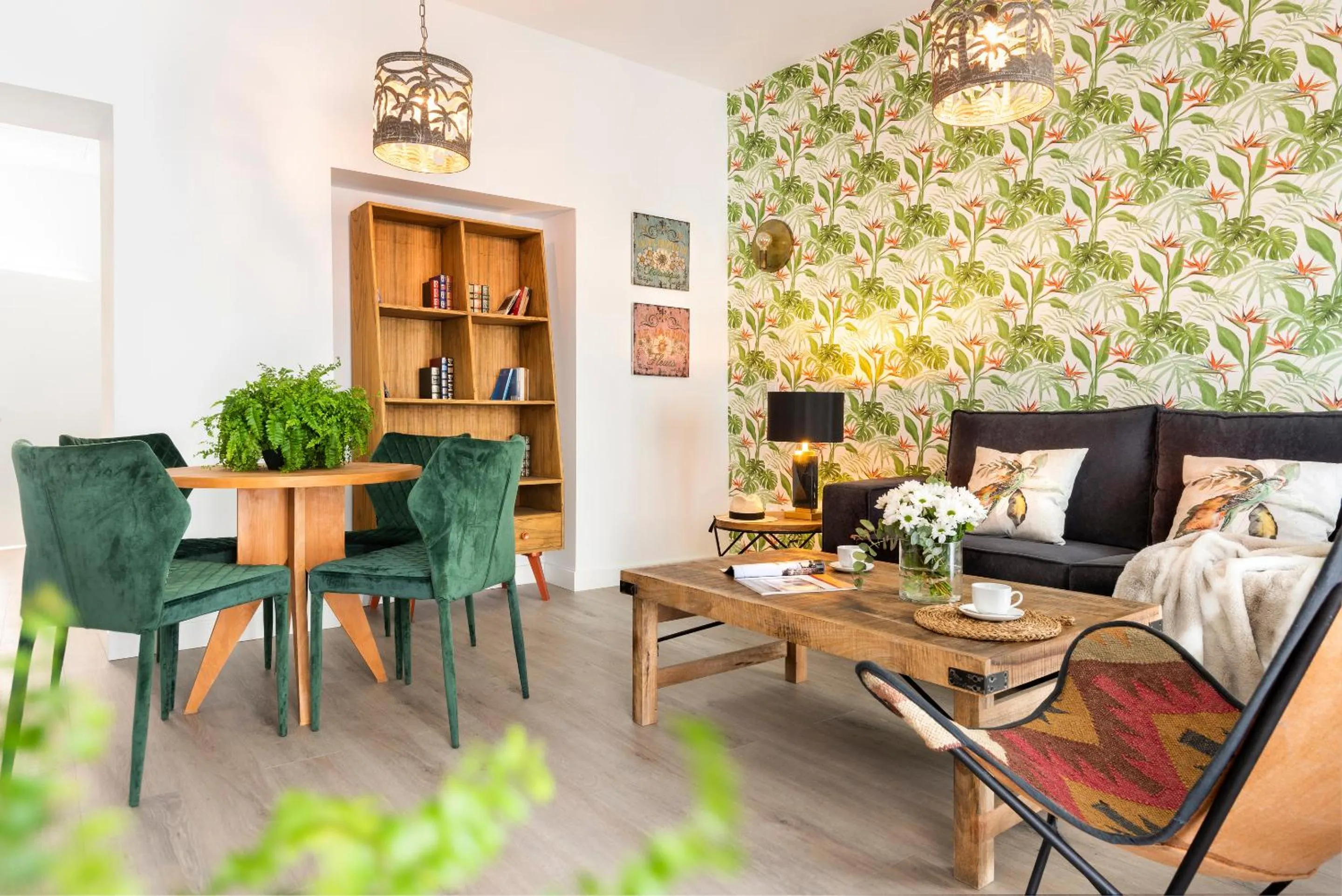 Living room in Casa Triana 1888 Suites by Época