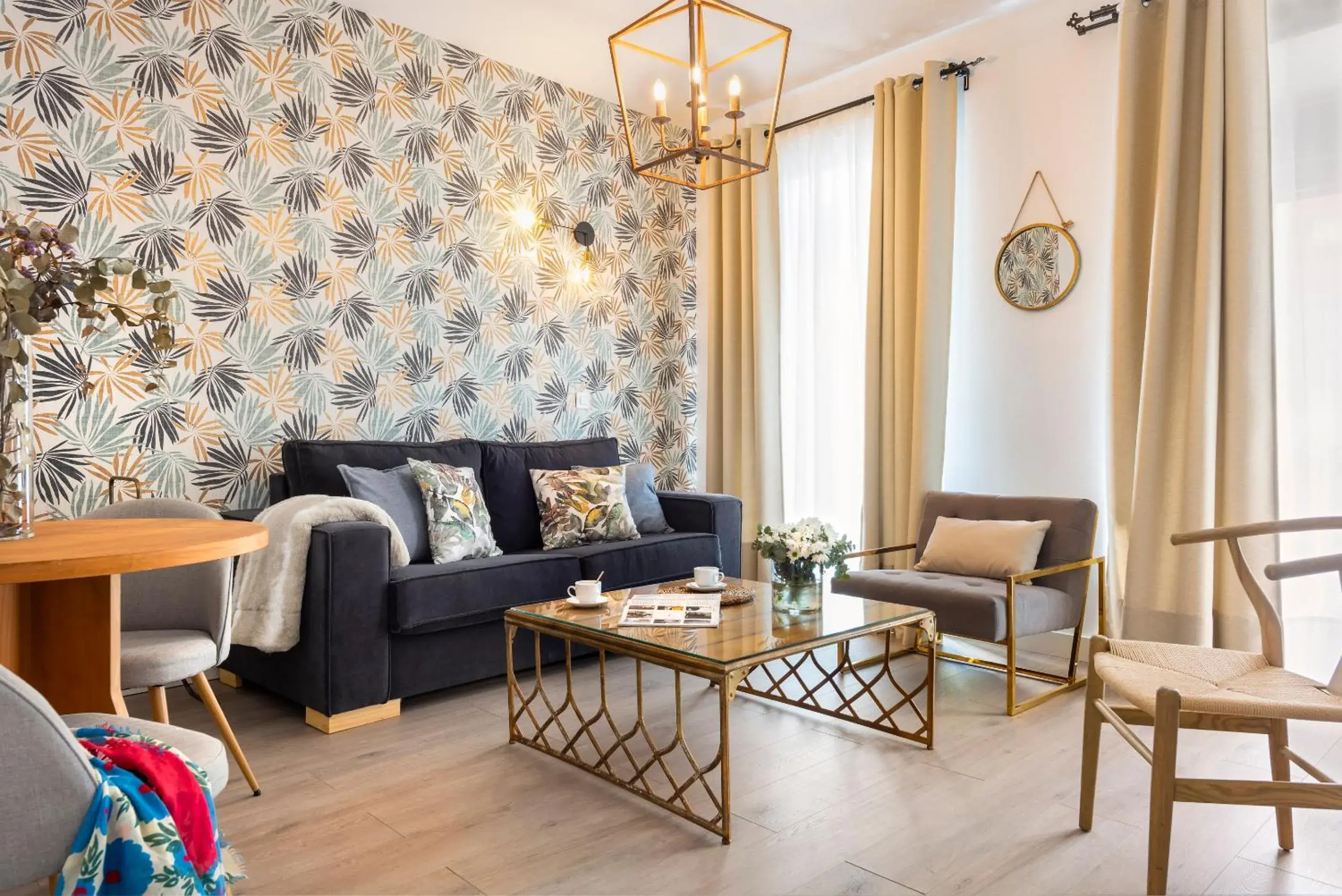 Duplex Apartment with City view - Ground floor in Casa Triana 1888 Suites by Época Duplex Apartment with City view - Ground floor in Casa Triana 1888 Suites by Época