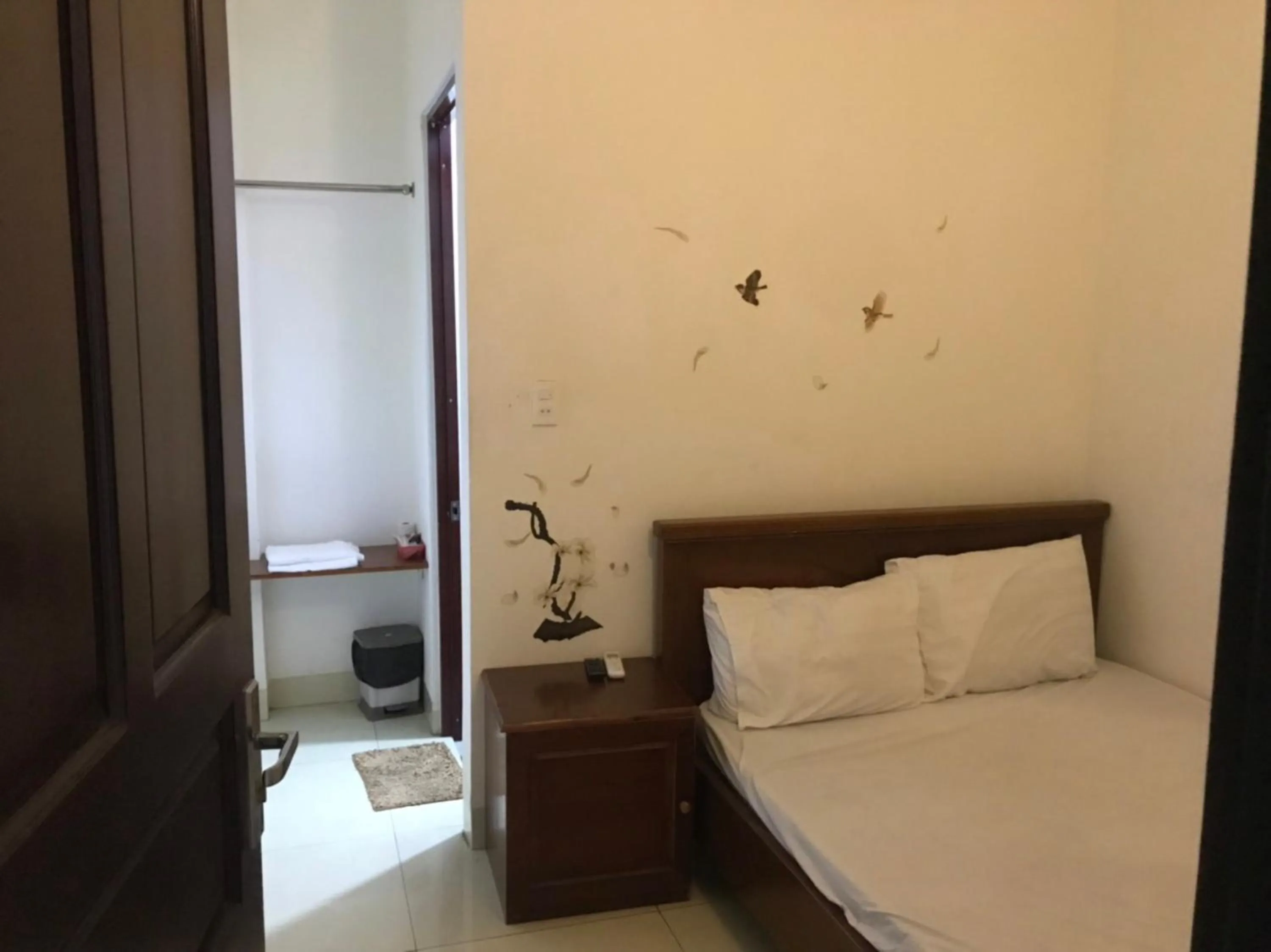 Bedroom in Dung Khanh Motel