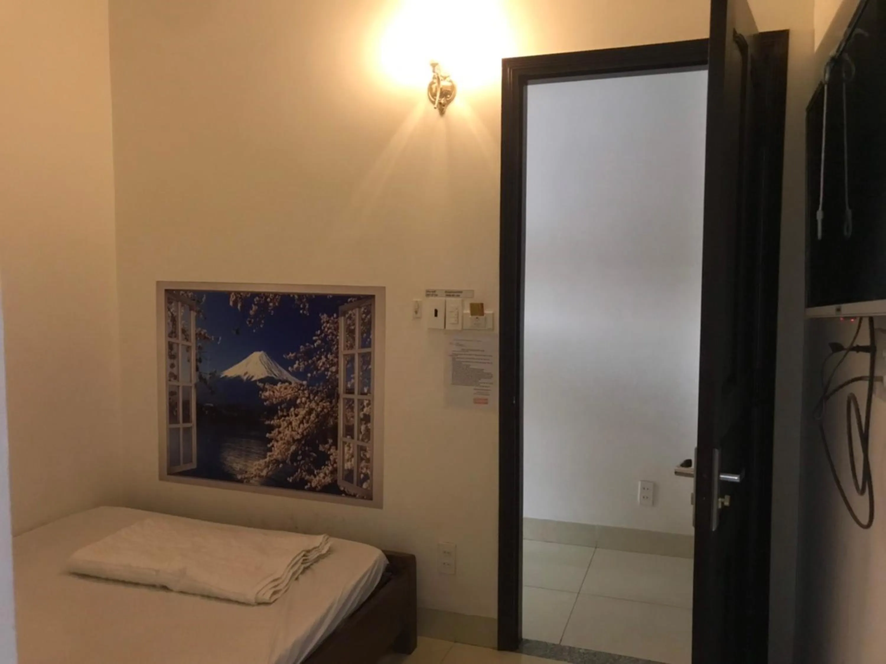 Bedroom in Dung Khanh Motel