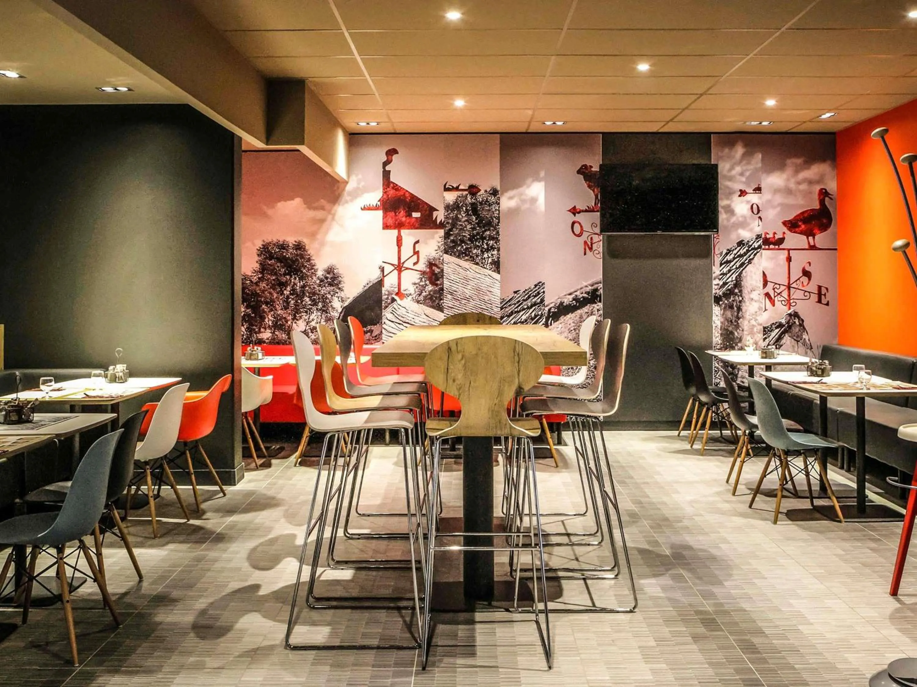 Restaurant/places to eat in Ibis Saint-Genis-Pouilly Genève