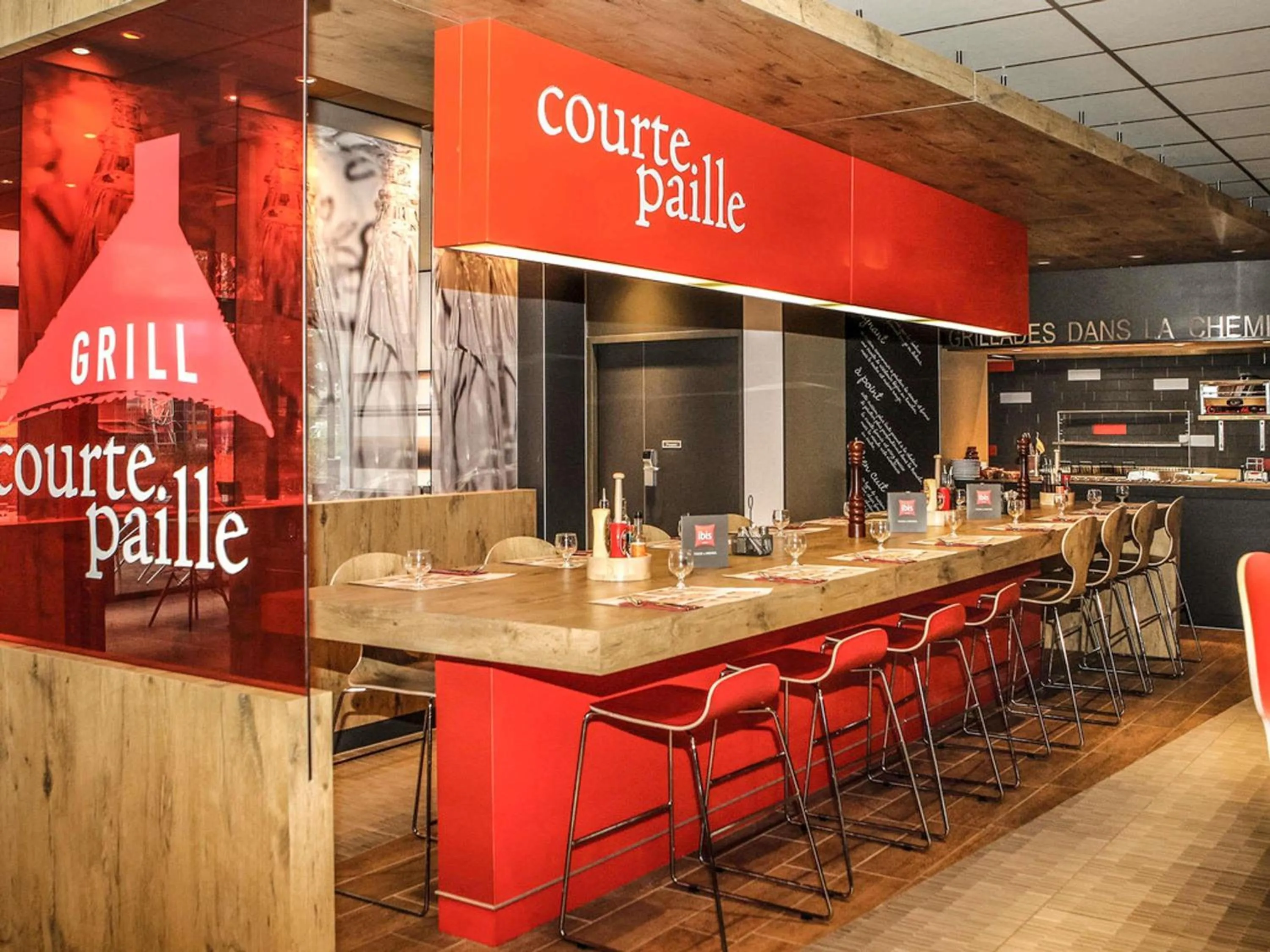 Restaurant/places to eat in Ibis Saint-Genis-Pouilly Genève