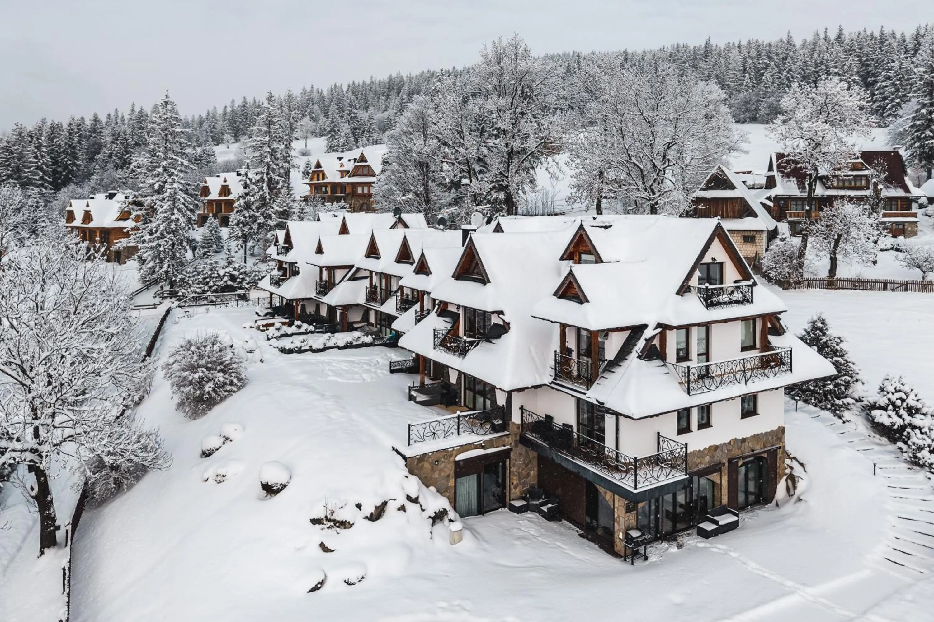 Property building in Kościelisko - Królewska, Sun & Snow