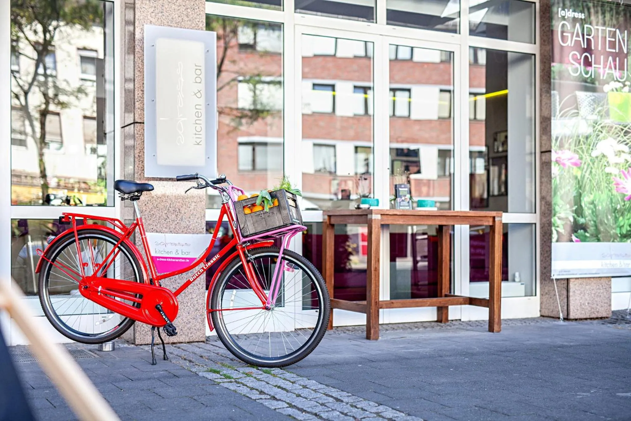 Property building in Hotel Indigo - Dusseldorf - Victoriaplatz by IHG