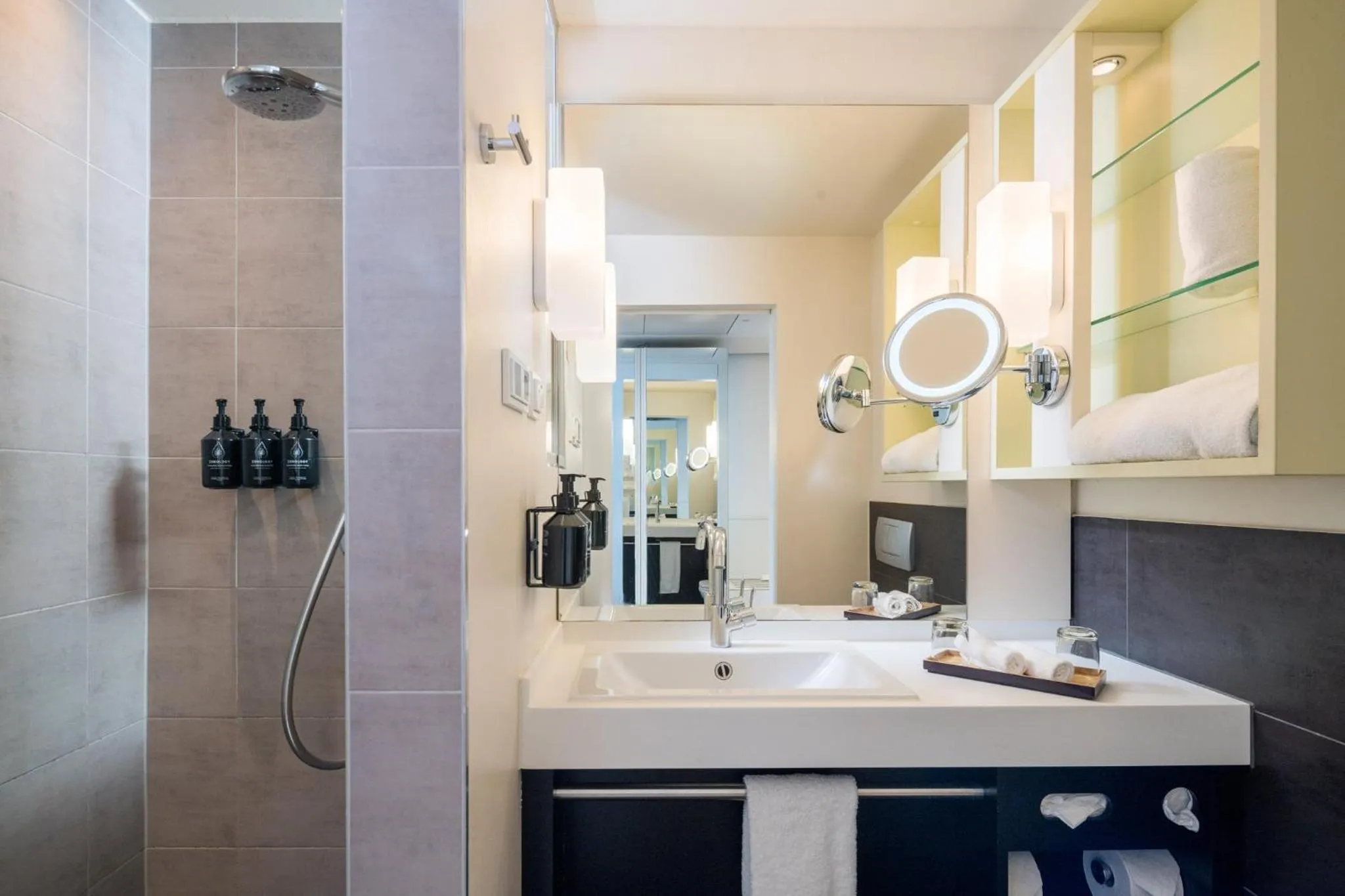 Bathroom in Hotel Indigo - Dusseldorf - Victoriaplatz by IHG