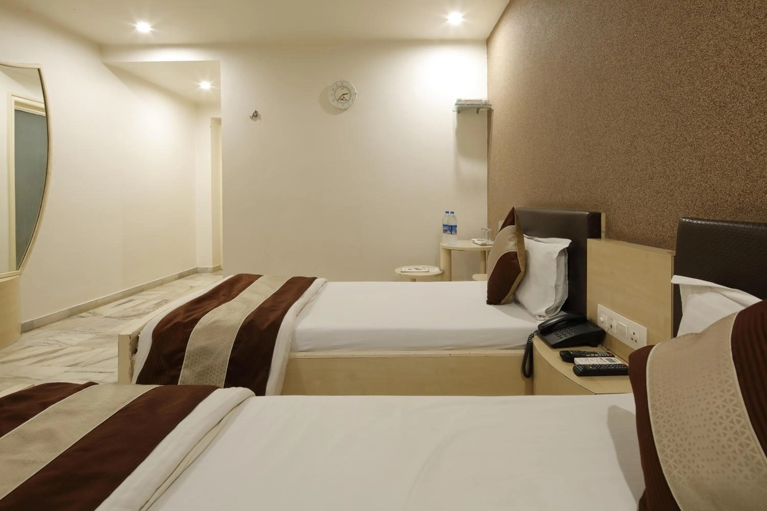 Photo of the whole room, Bed in Hotel Volga