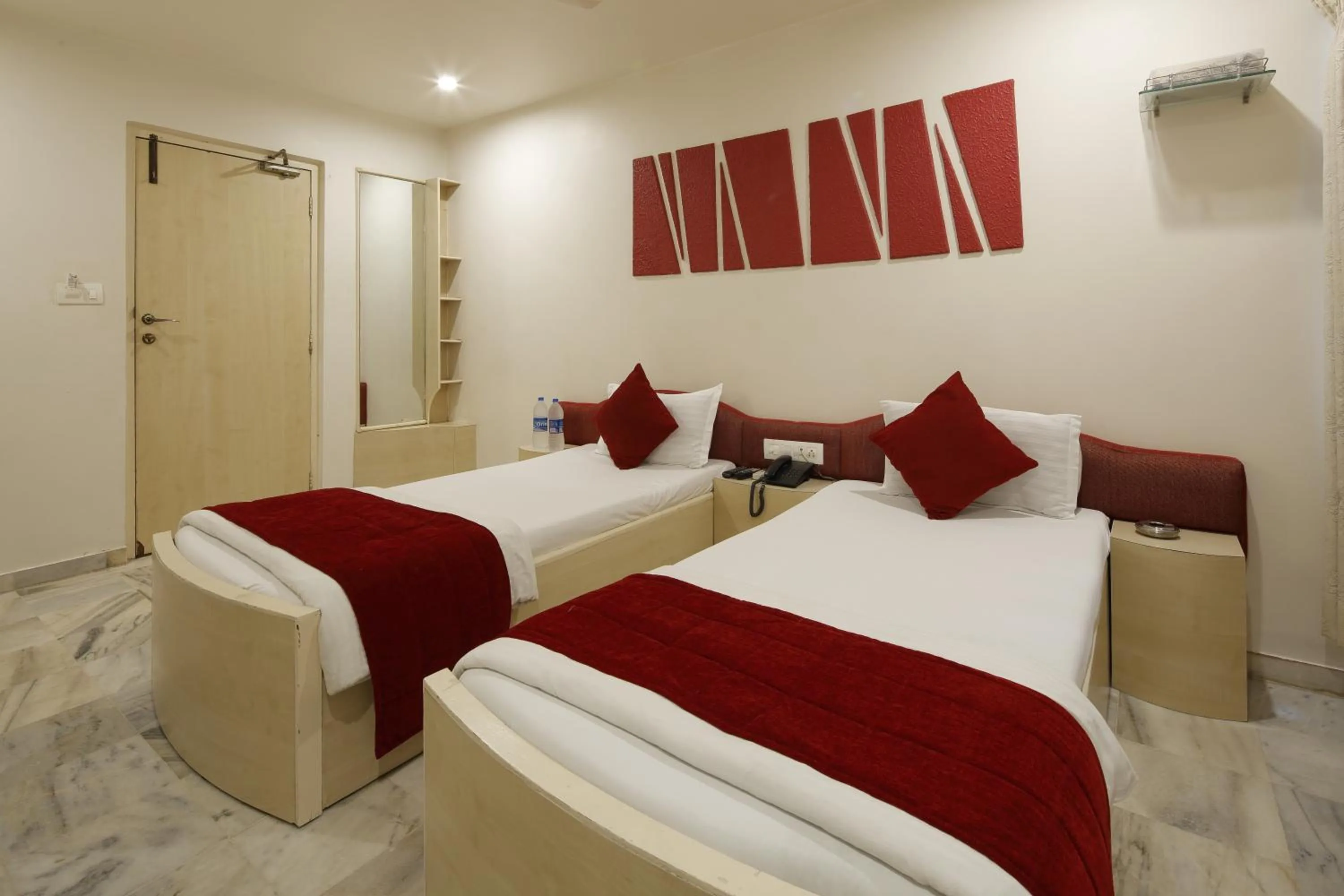 Photo of the whole room, Bed in Hotel Volga