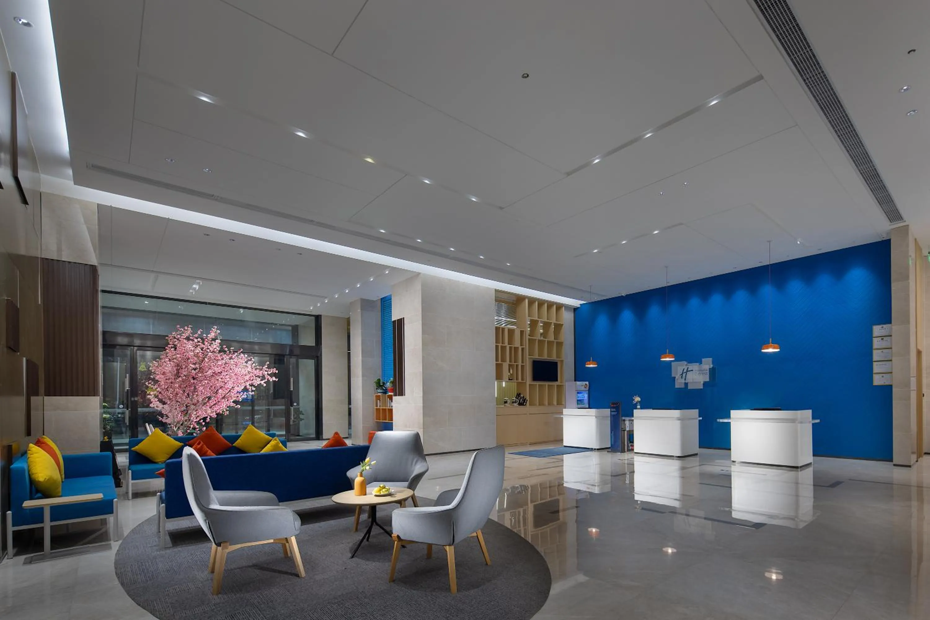Lobby or reception in Holiday Inn Express Changsha South Railway Station by IHG
