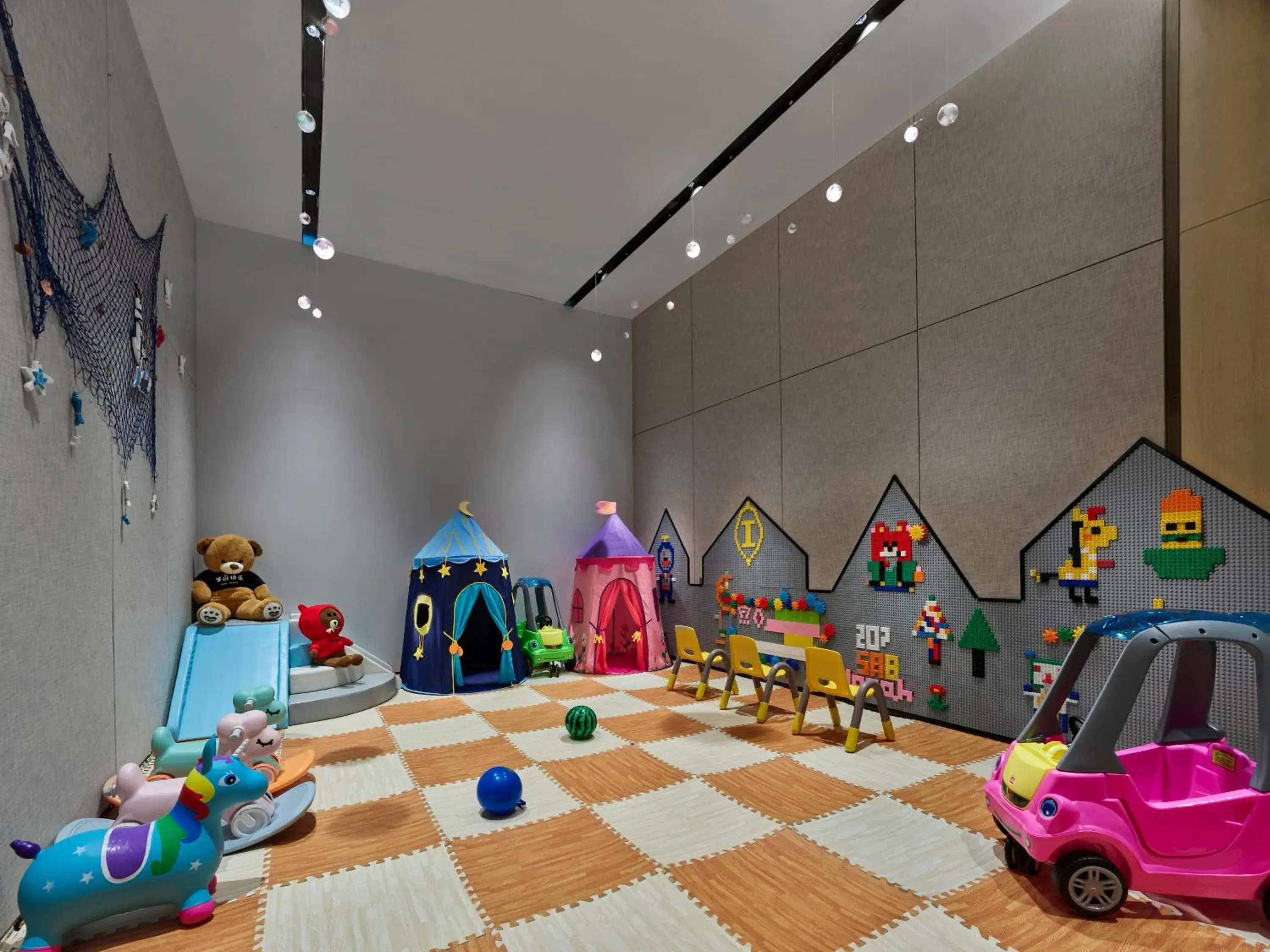 Fitness centre/facilities in InterContinental Dongguan by IHG Fitness centre/facilities in InterContinental Dongguan by IHG