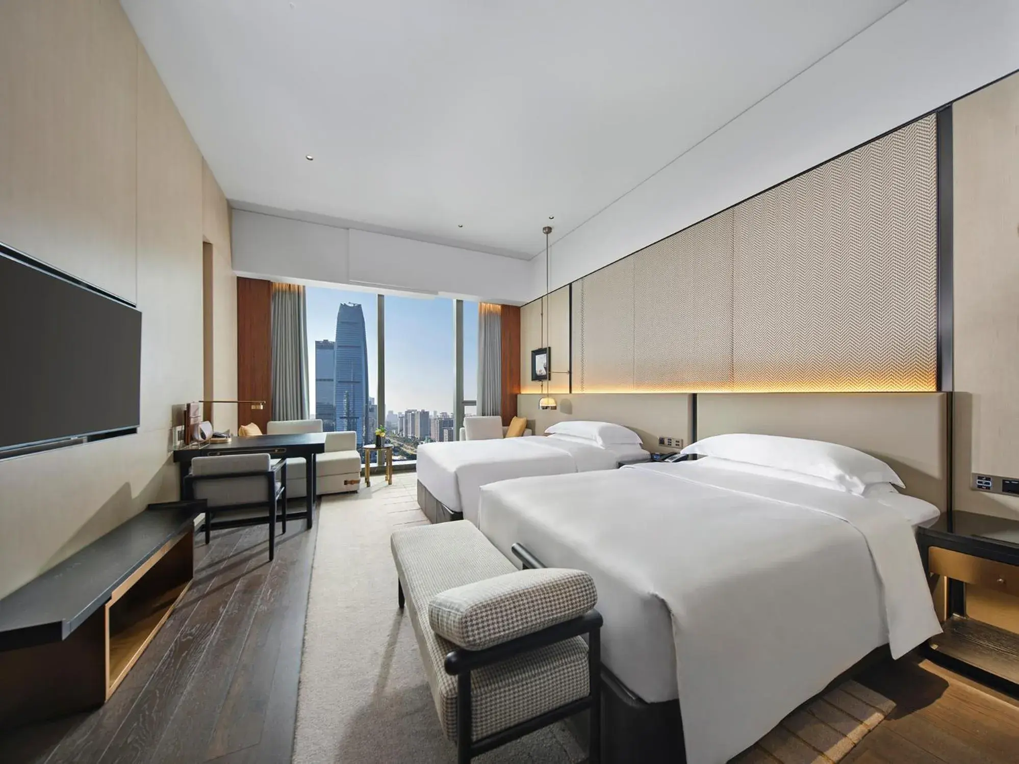 Club Double or Twin Room in InterContinental Dongguan by IHG Club Double or Twin Room in InterContinental Dongguan by IHG